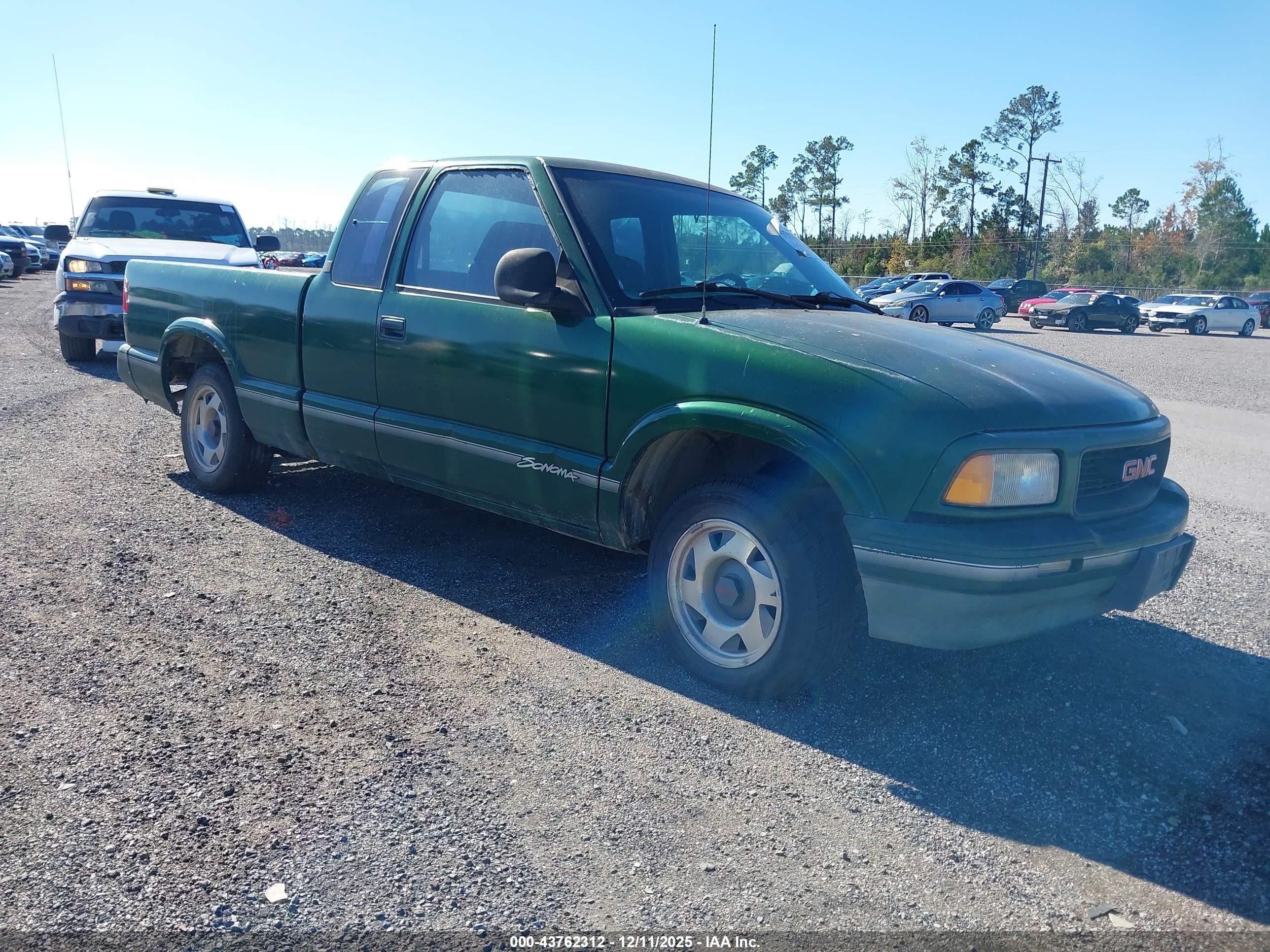 1996 Gmc Sonoma   Green vin: 1GTCS1945TK524014