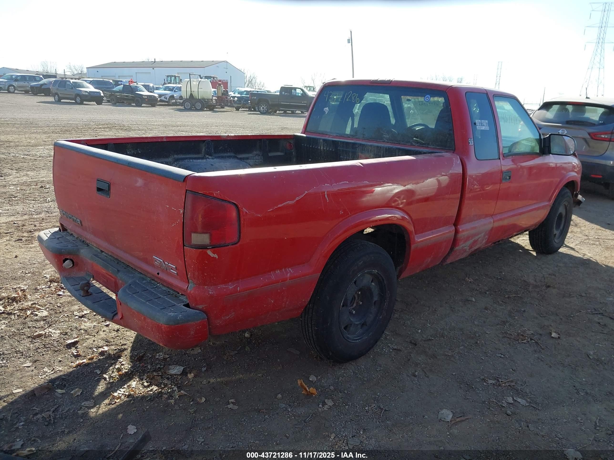 1999 Gmc Sonoma Sls Red vin: 1GTCS1945X8536151