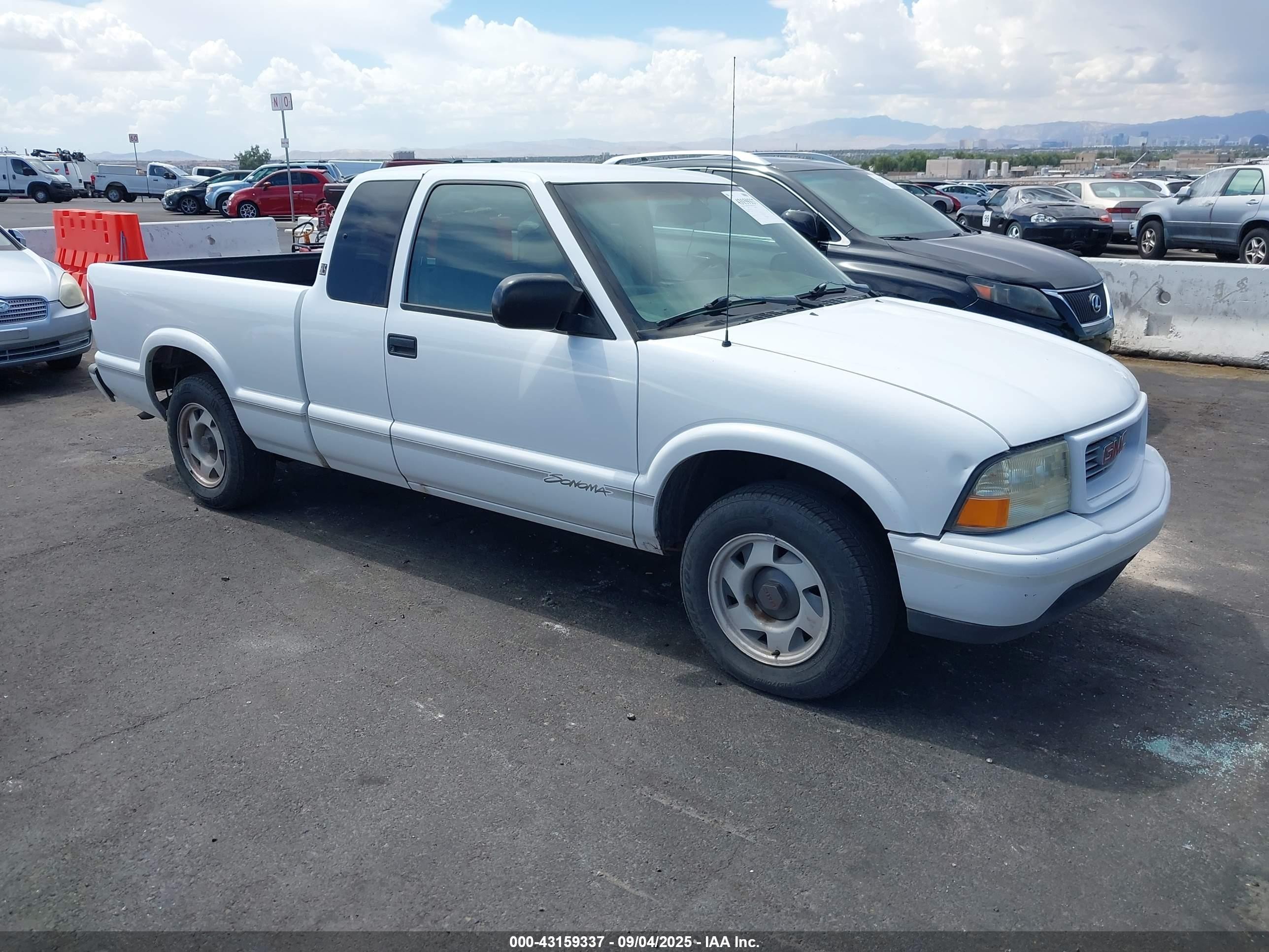 1GTCS1947W8534075