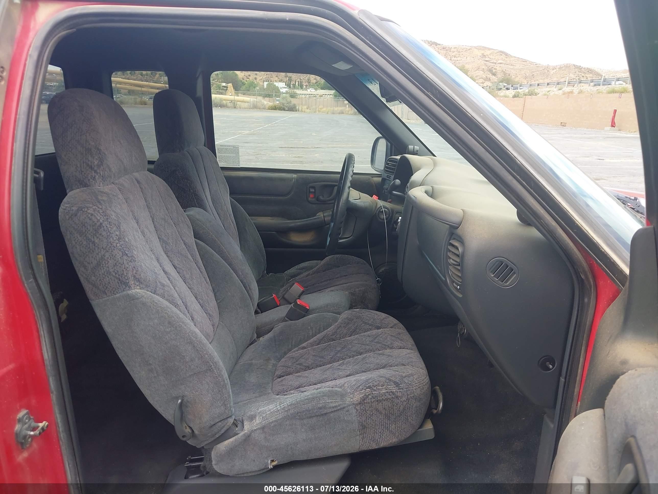 1998 Gmc Sonoma Sls White vin: 1GTCS1949W8536667
