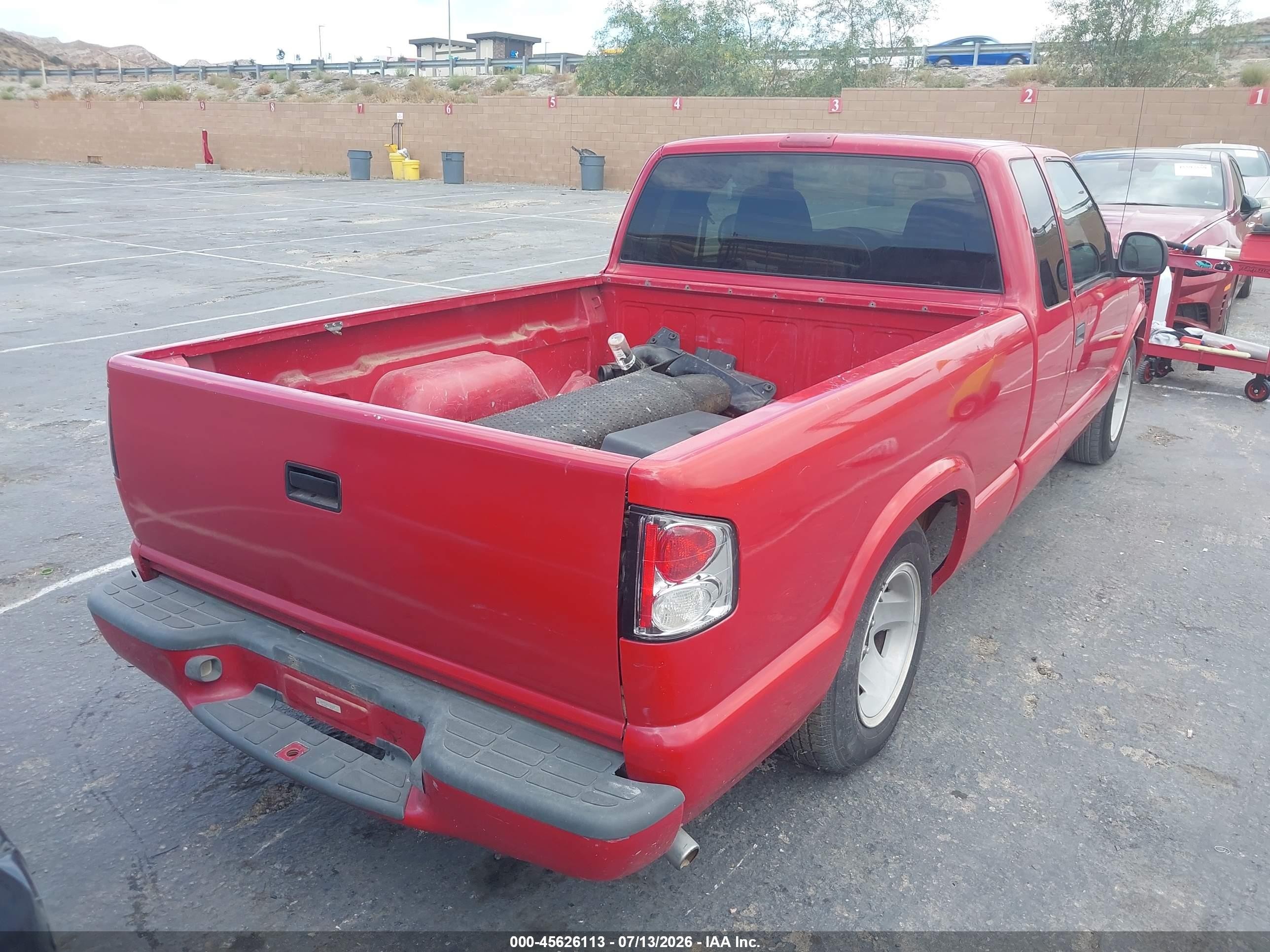 1998 Gmc Sonoma Sls White vin: 1GTCS1949W8536667