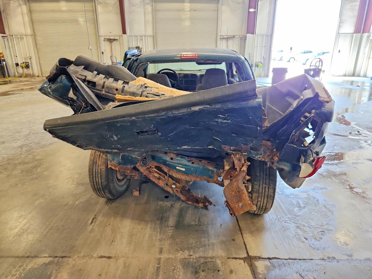 1998 Gmc Sonoma Teal vin: 1GTCS194XW8513205