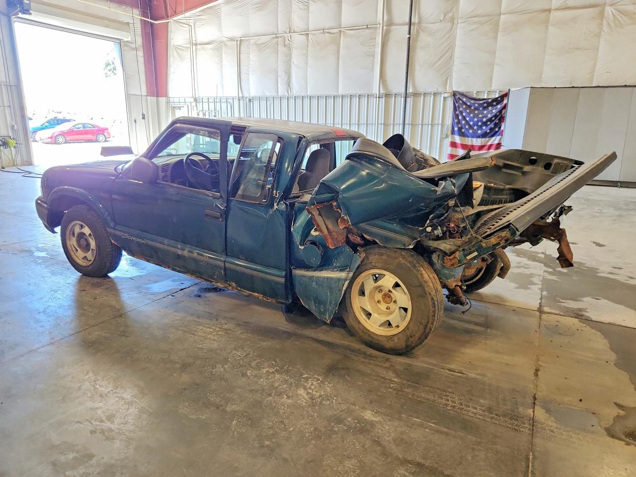 1998 Gmc Sonoma Teal vin: 1GTCS194XW8513205