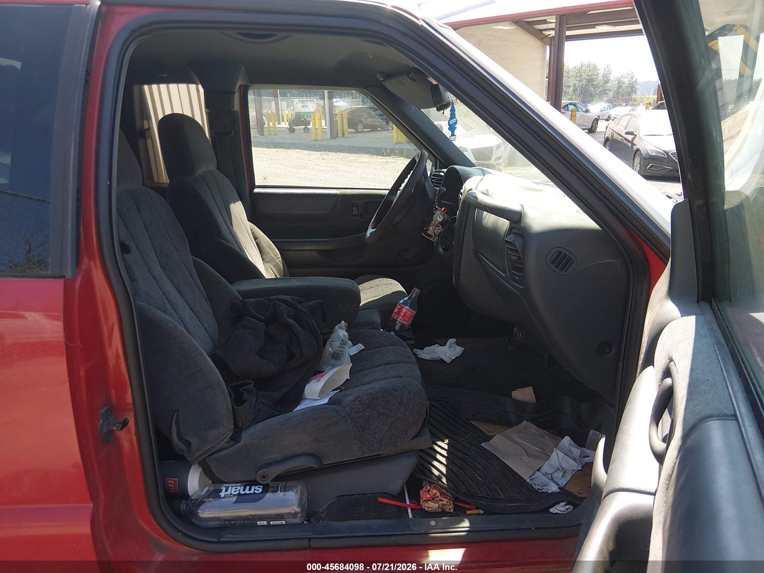 2001 Gmc Sonoma Sls Red vin: 1GTCS195118178580