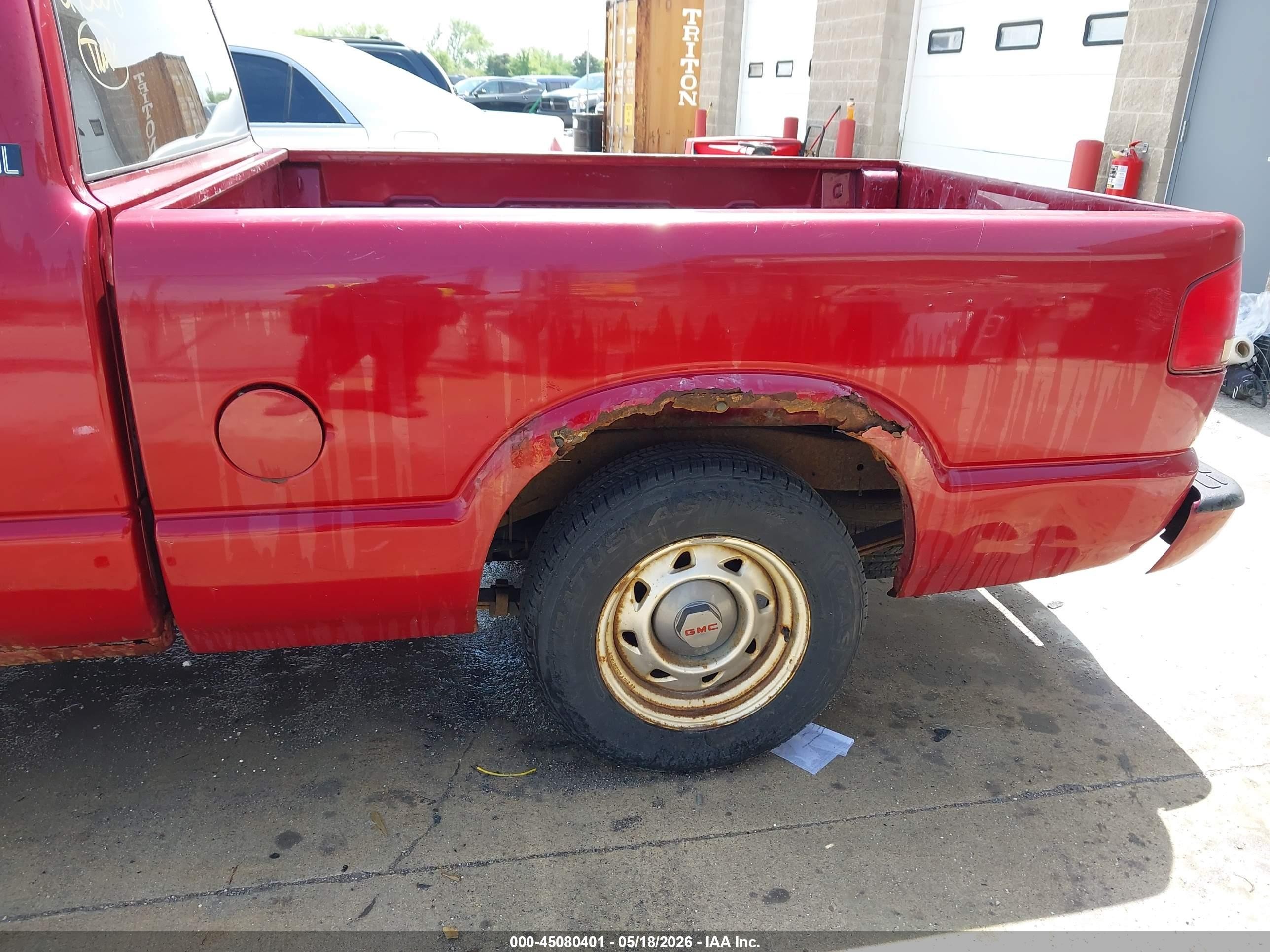 2002 Gmc Sonoma Sl Red vin: 1GTCS195128243008