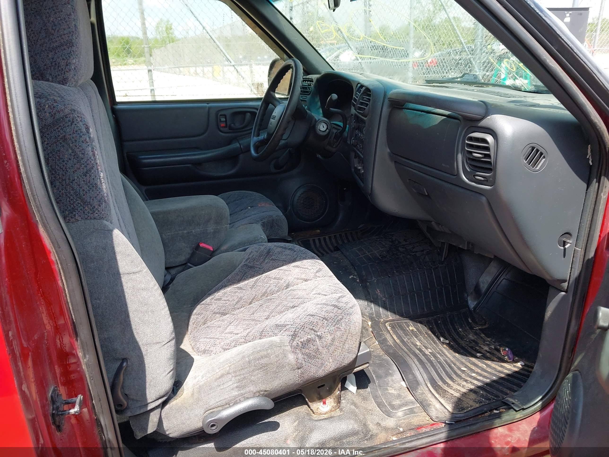 2002 Gmc Sonoma Sl Red vin: 1GTCS195128243008