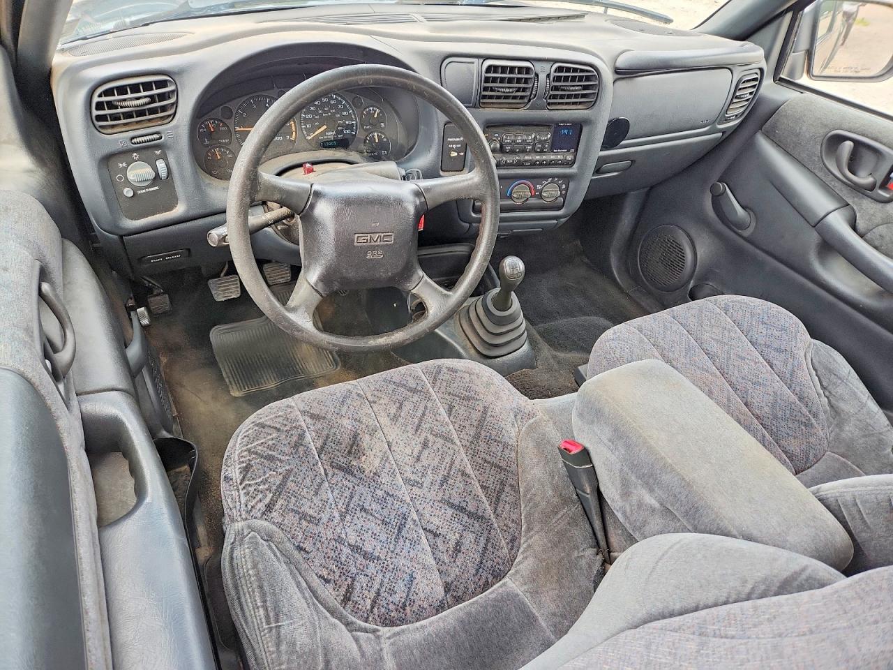2001 Gmc Sonoma Green vin: 1GTCS195618242399