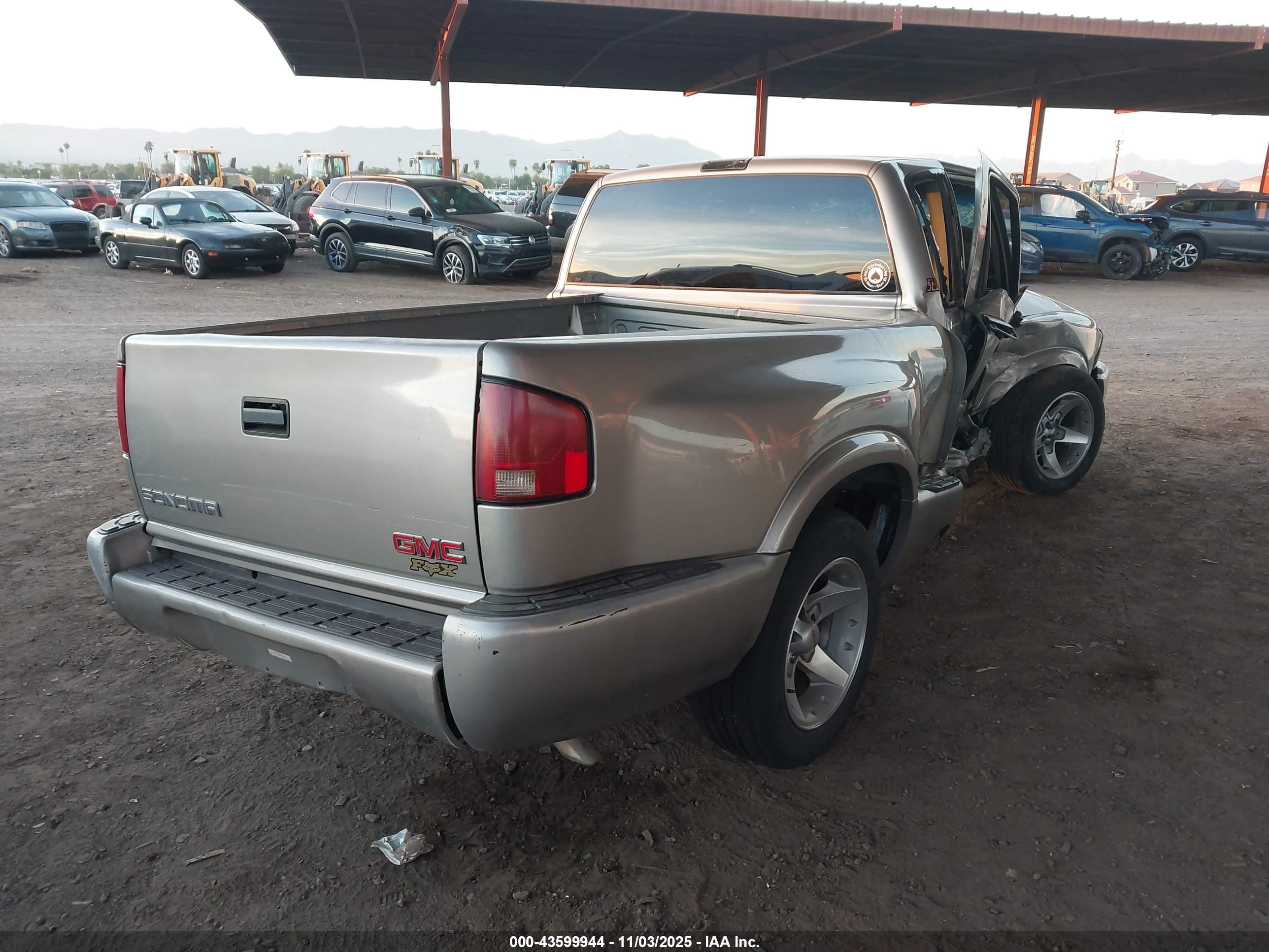 2001 Gmc Sonoma Sls Brown vin: 1GTCS195818245157