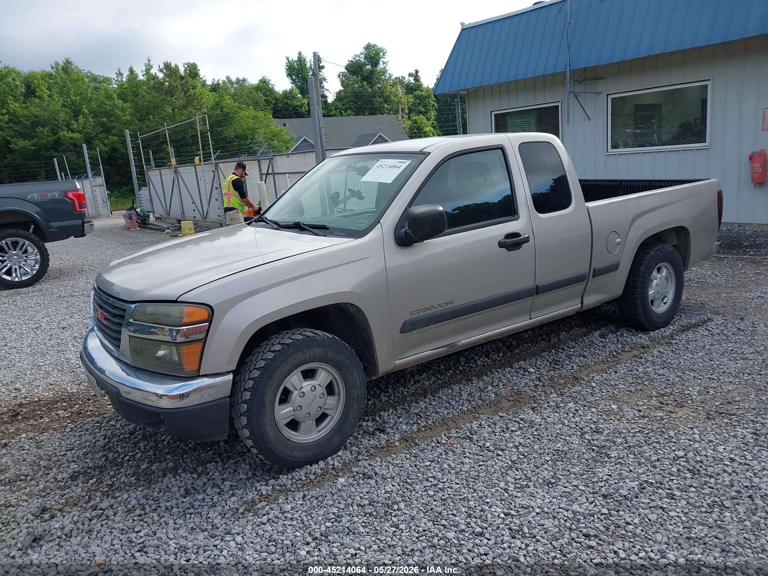 2004 Gmc Canyon Sle Tan vin: 1GTCS196548101112