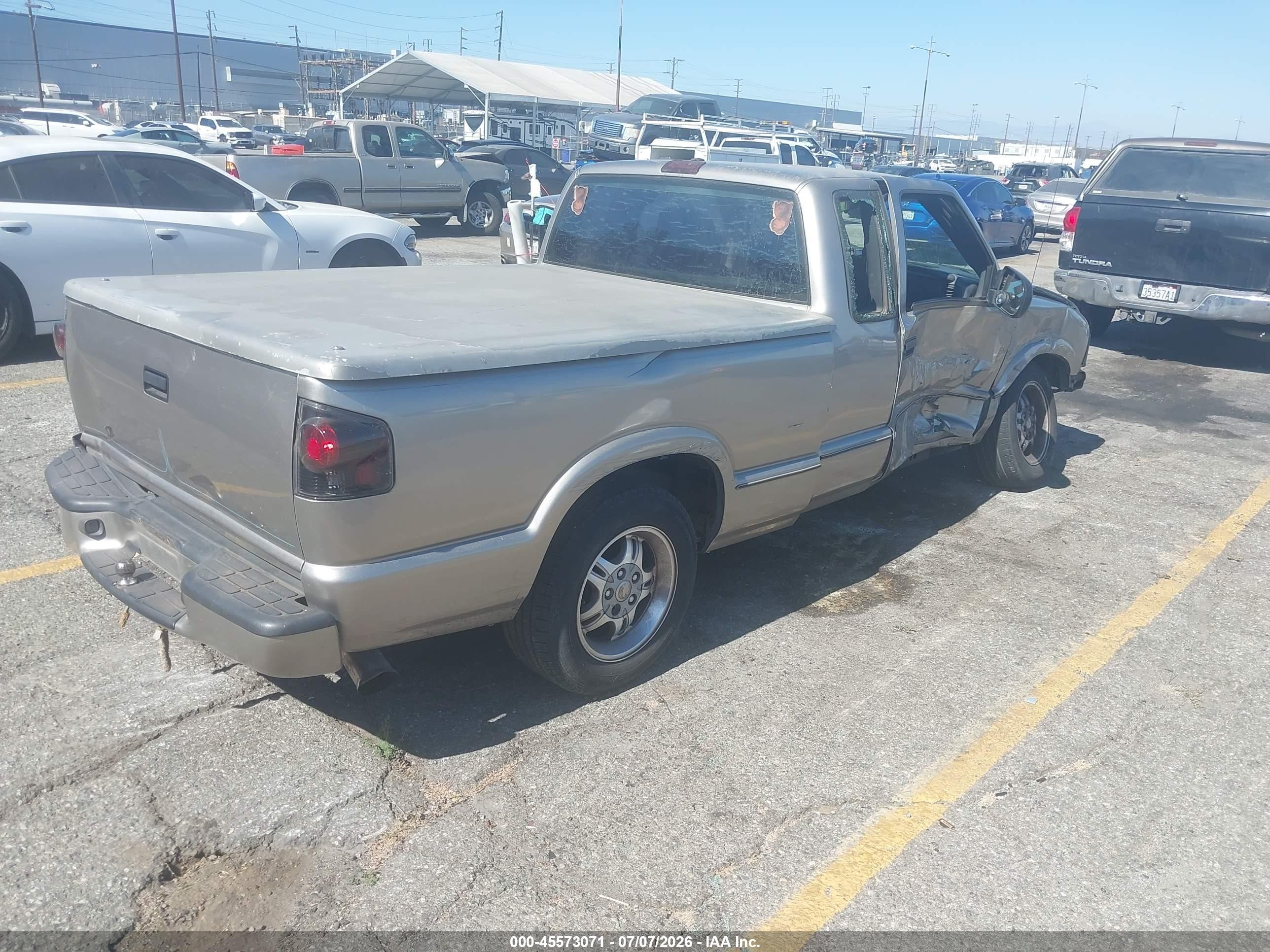 2003 Gmc Sonoma Sls Серый vin: 1GTCS19H338157937