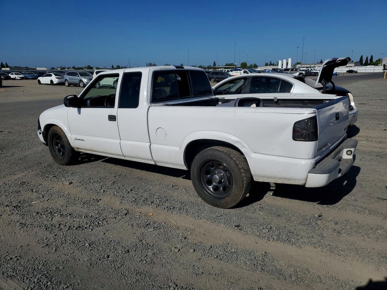 1999 Gmc Sonoma Белый vin: 1GTCS19W3X8524128