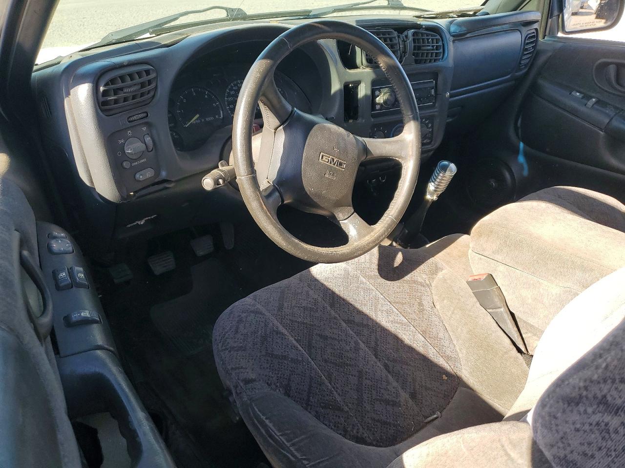 1999 Gmc Sonoma Белый vin: 1GTCS19W3X8524128