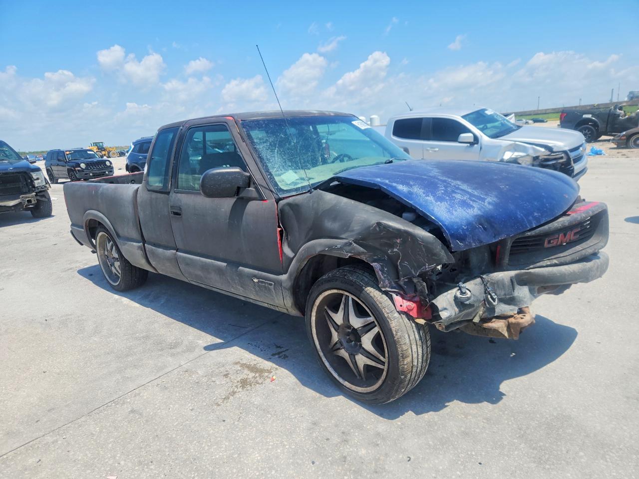 2001 Gmc Sonoma Black vin: 1GTCS19W418102876