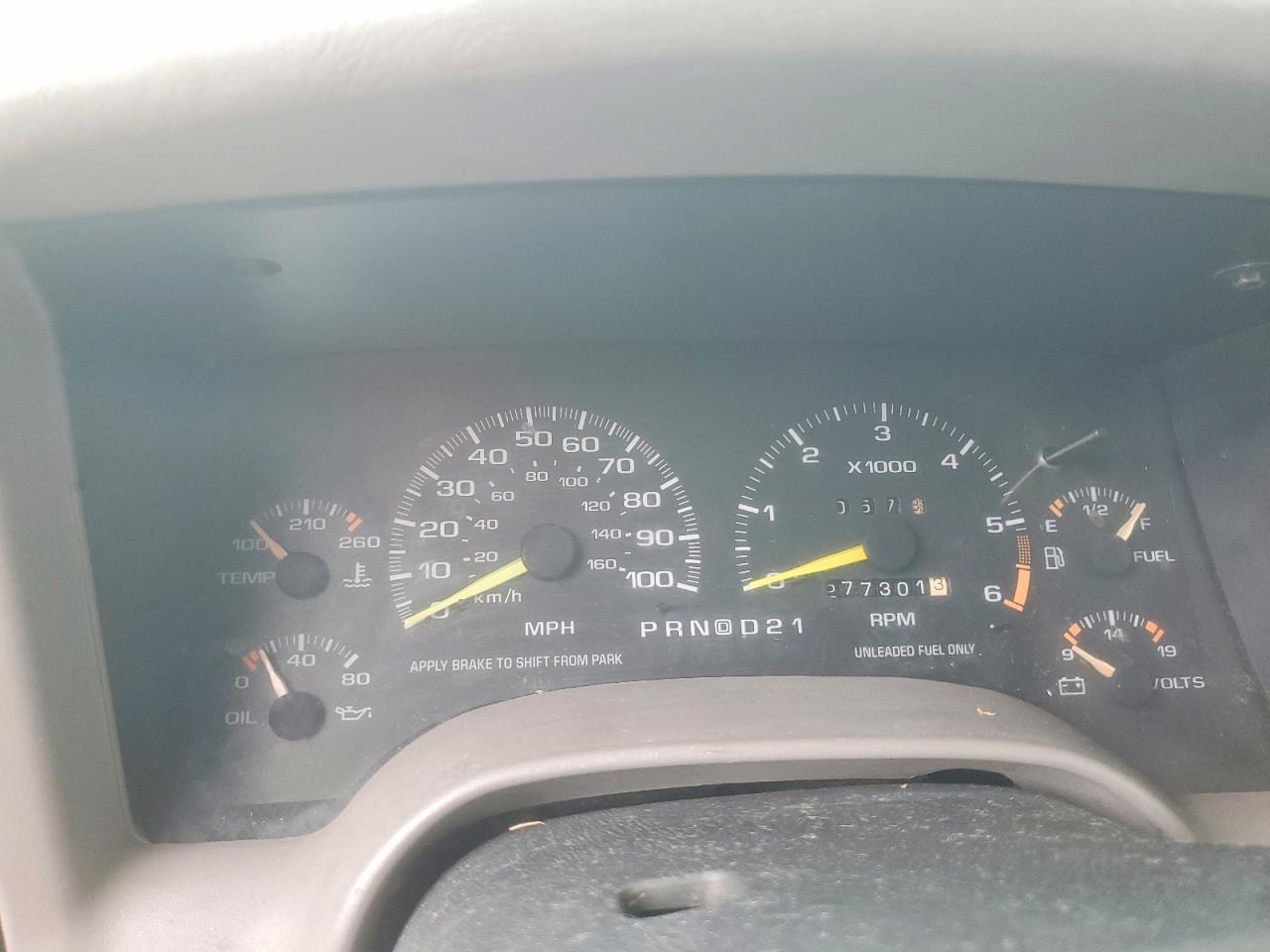 1996 Gmc Sonoma Black vin: 1GTCS19W4T8503945