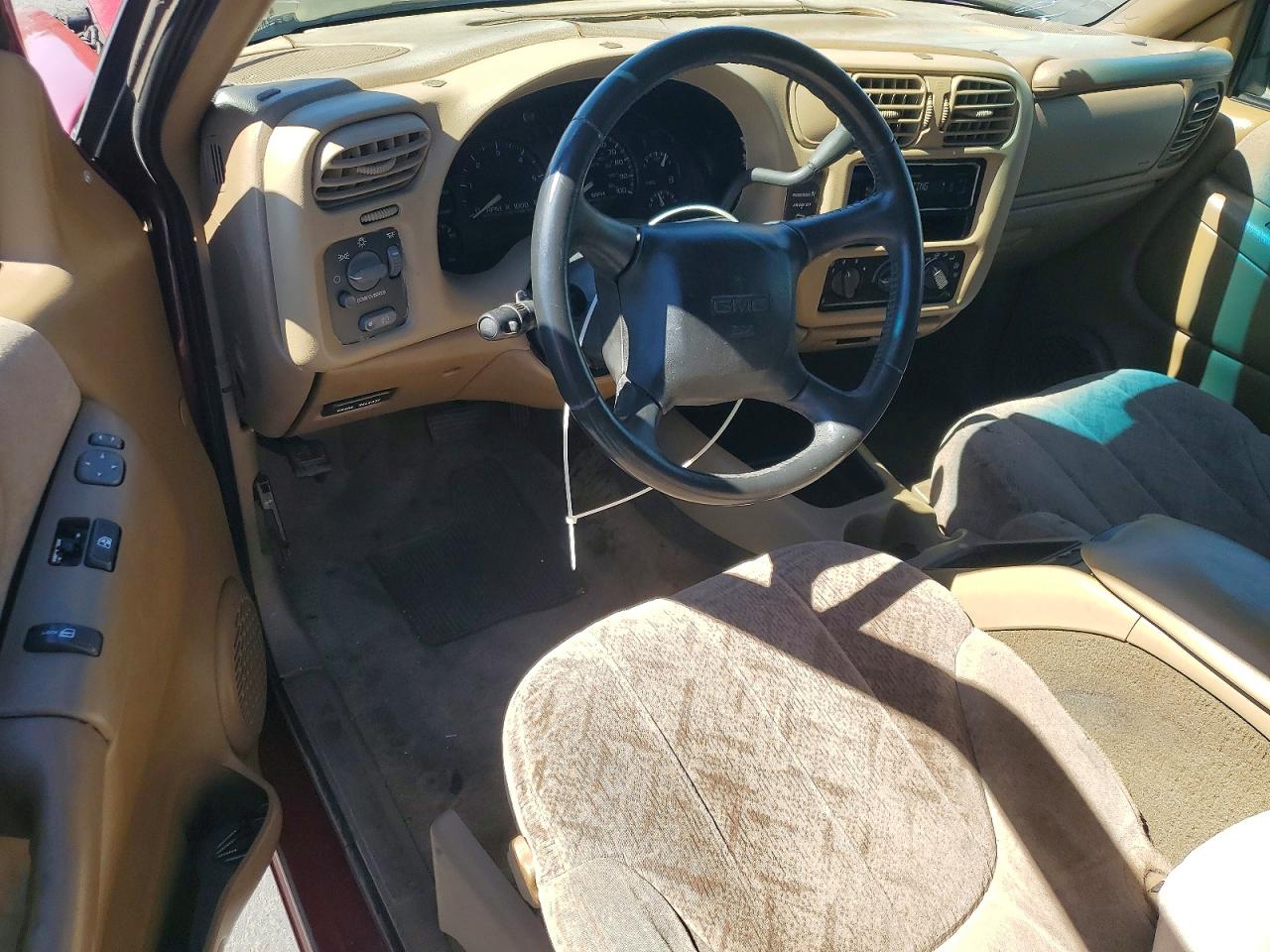 2002 Gmc Sonoma Red vin: 1GTCS19W528219934