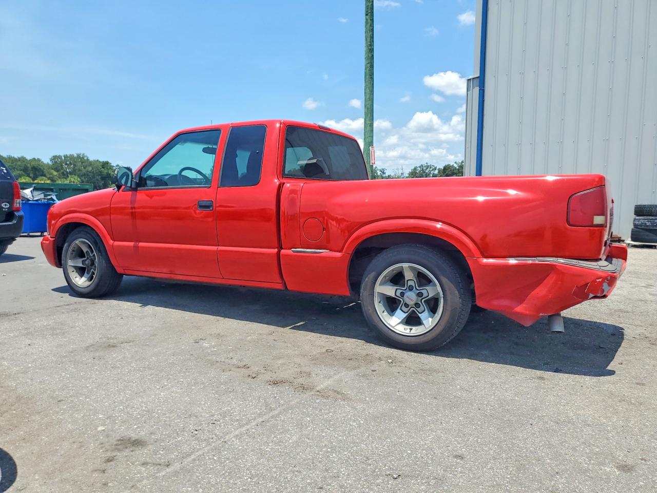 2002 Gmc Sonoma Red vin: 1GTCS19W628250075