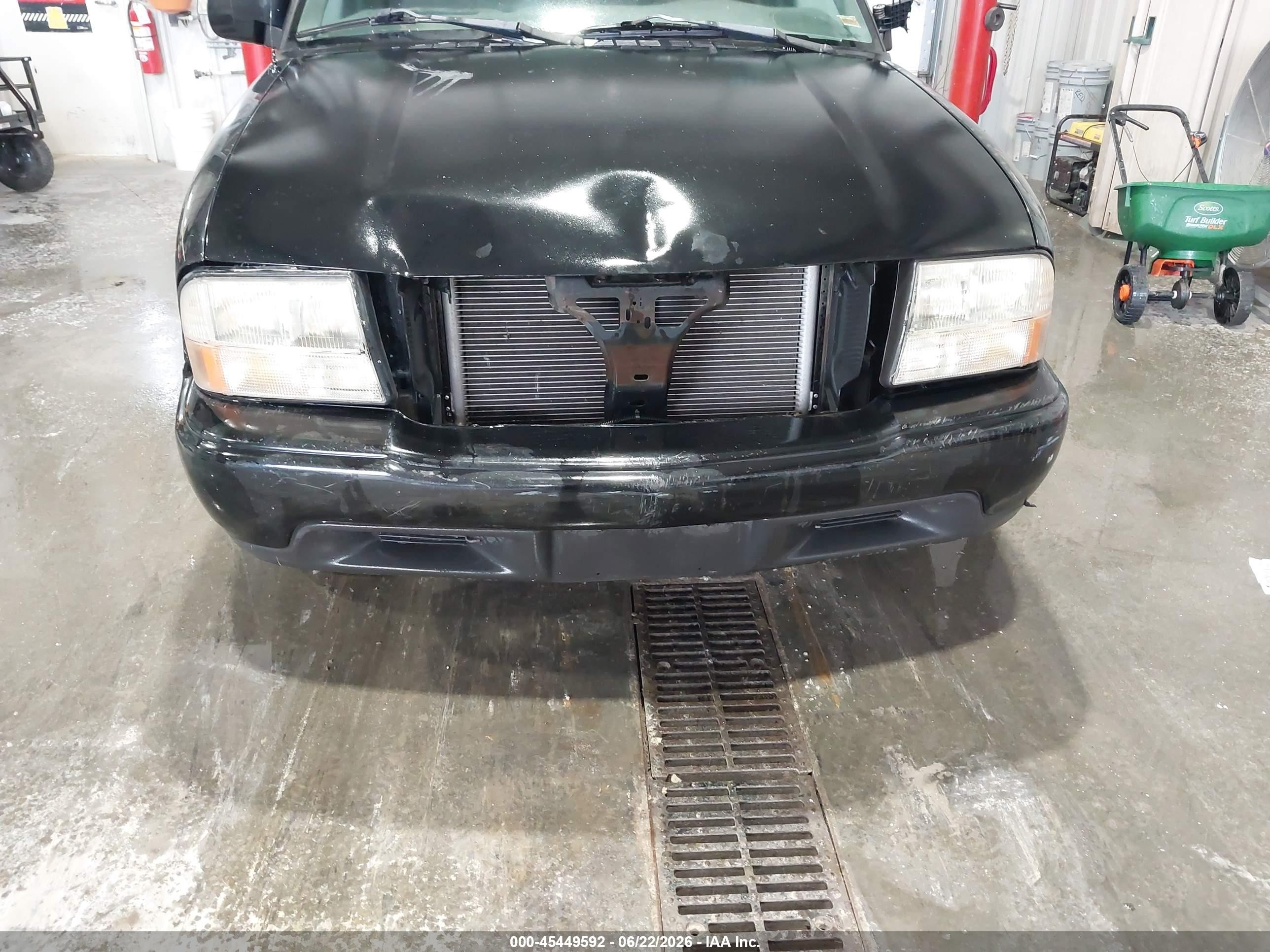 2000 Gmc Sonoma Sls Black vin: 1GTCS19W6Y8102811