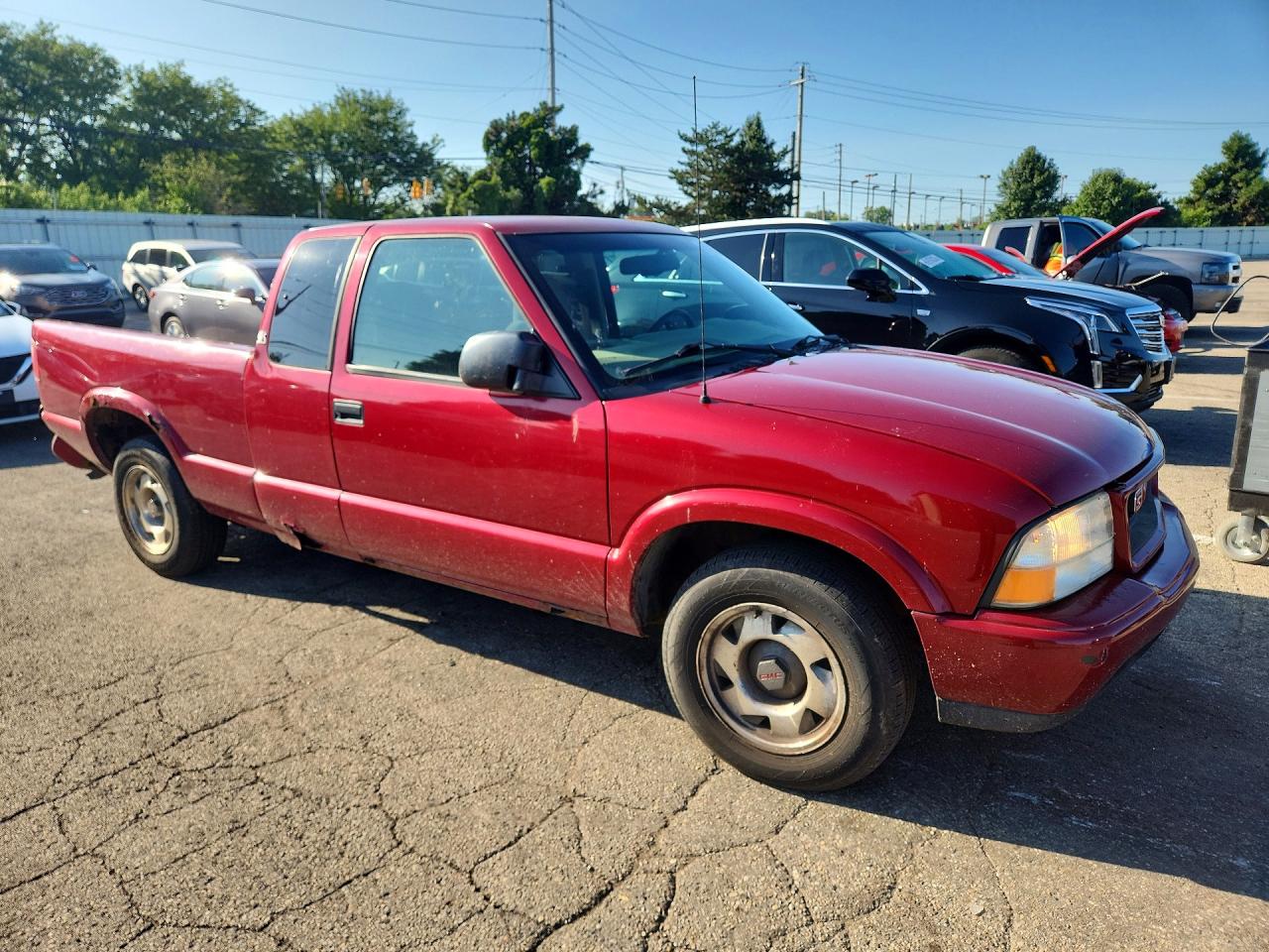 2001 Gmc Sonoma Красный vin: 1GTCS19W718145866