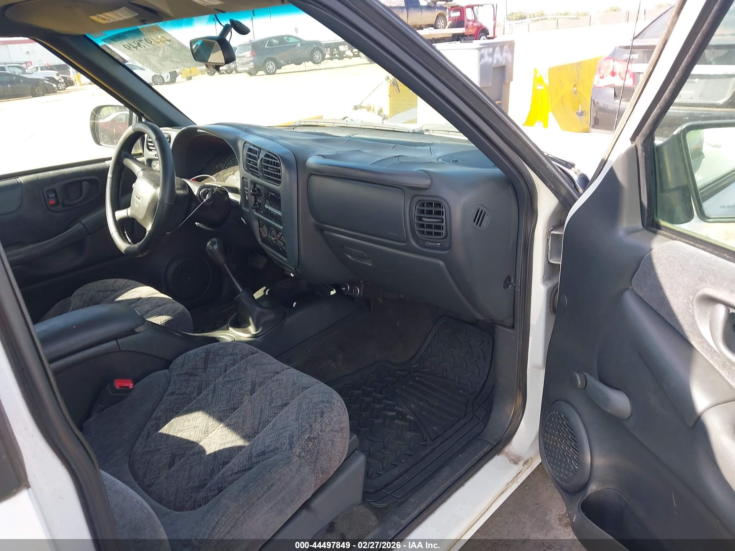 1999 Gmc Sonoma Sls White vin: 1GTCS19W7XK507819