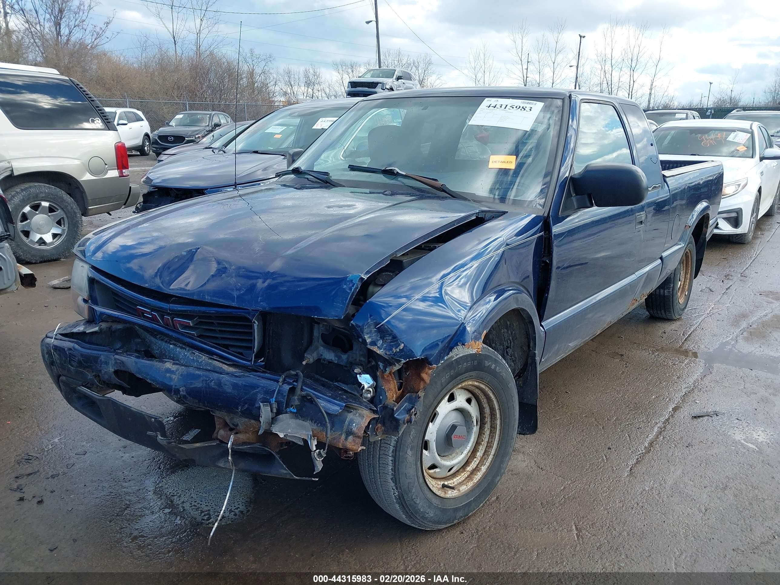 2000 Gmc Sonoma Sls Dark Blue vin: 1GTCS19W8Y8251656