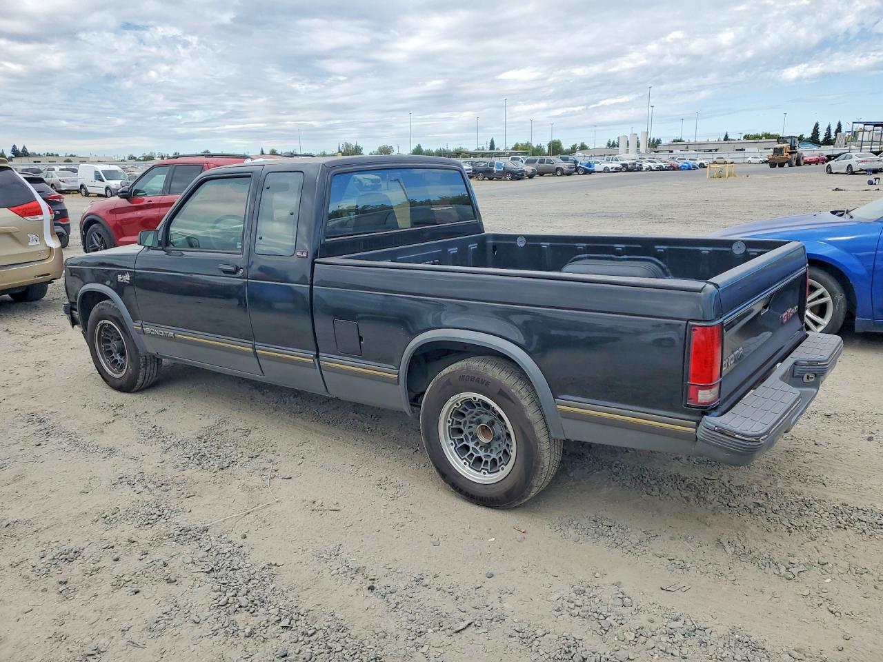 1993 Gmc Sonoma Black vin: 1GTCS19W9P0516002