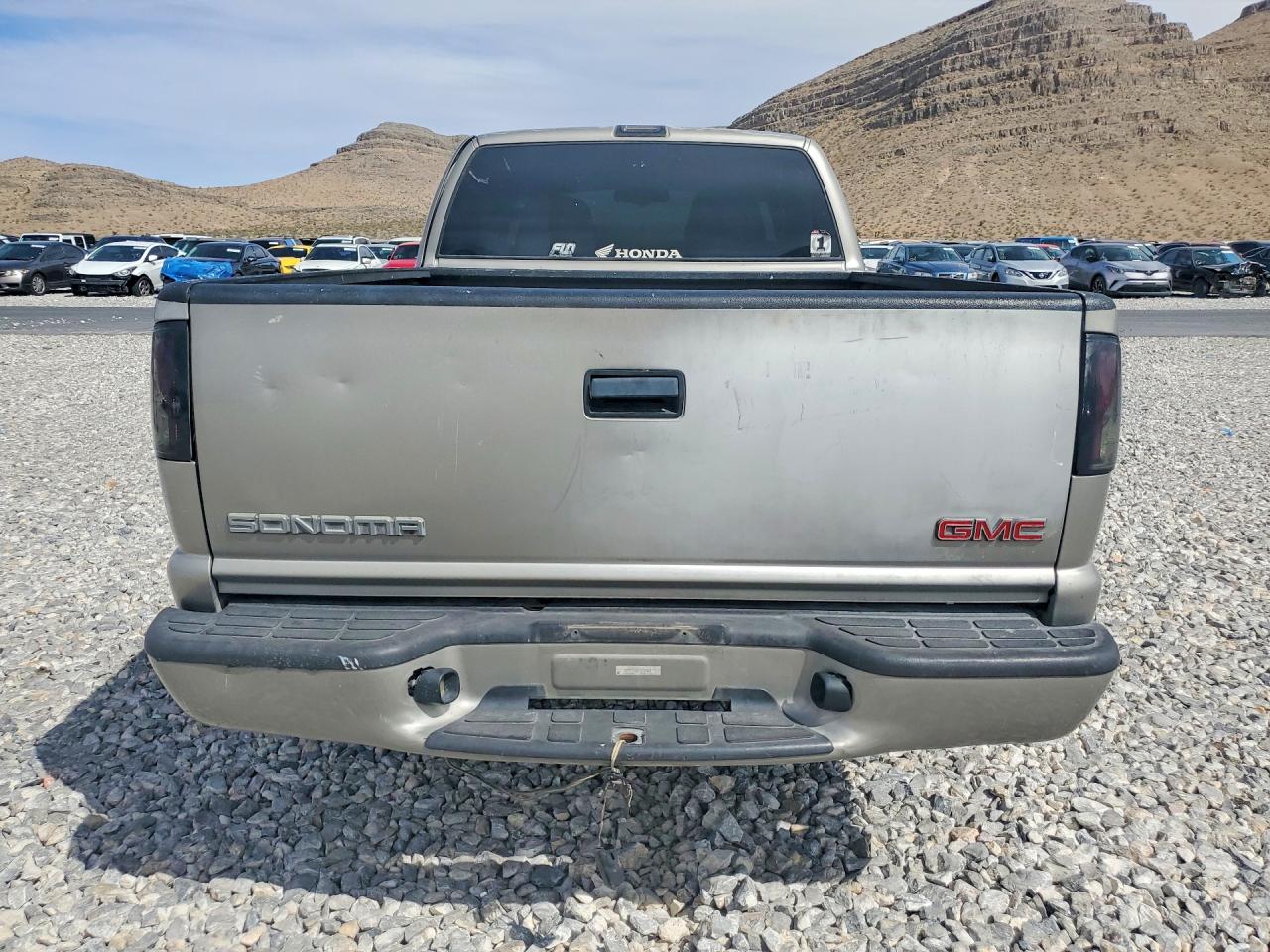 2001 Gmc Sonoma Gold vin: 1GTCS19WX18228448
