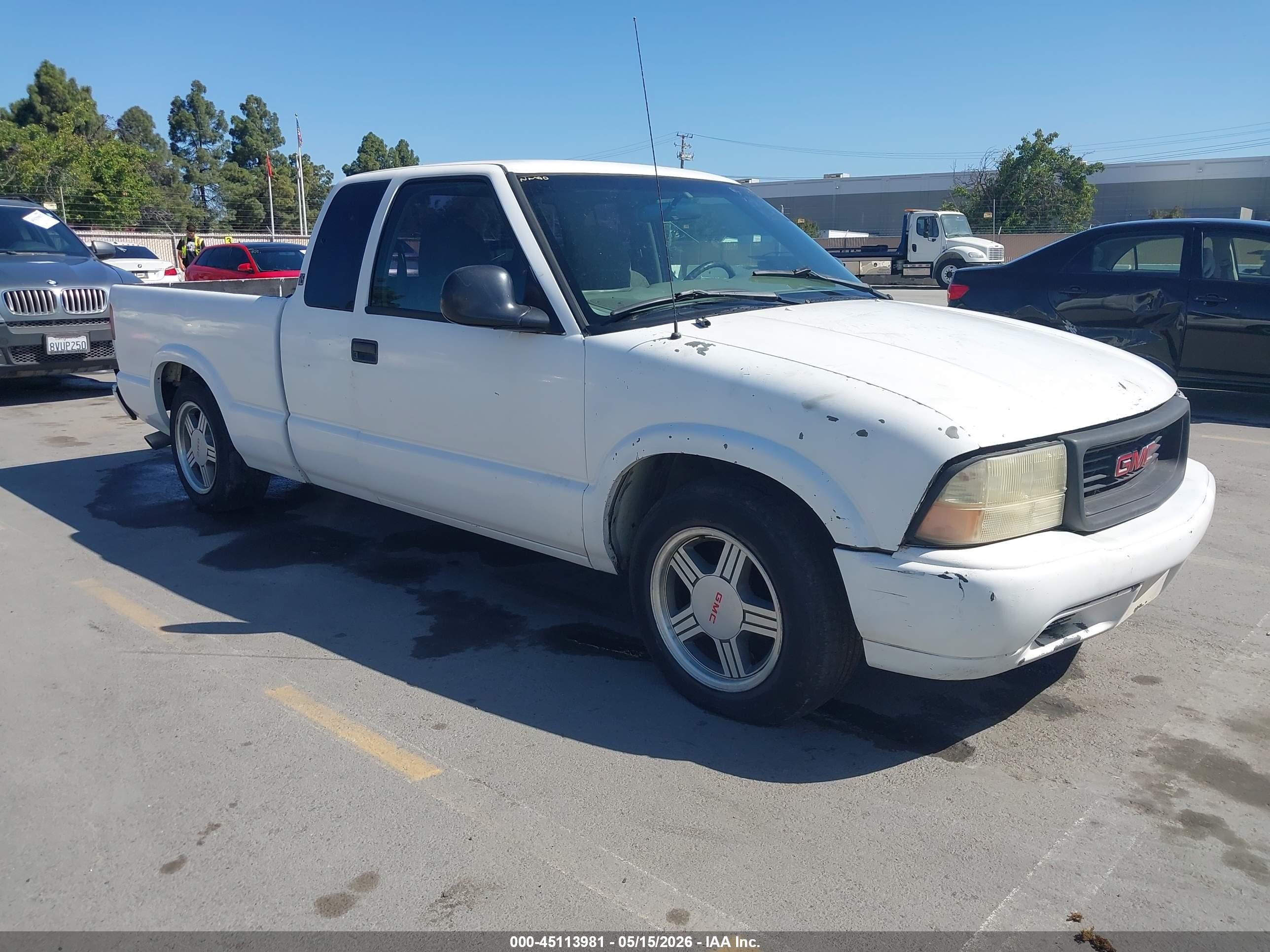 1GTCS19X0W8523252