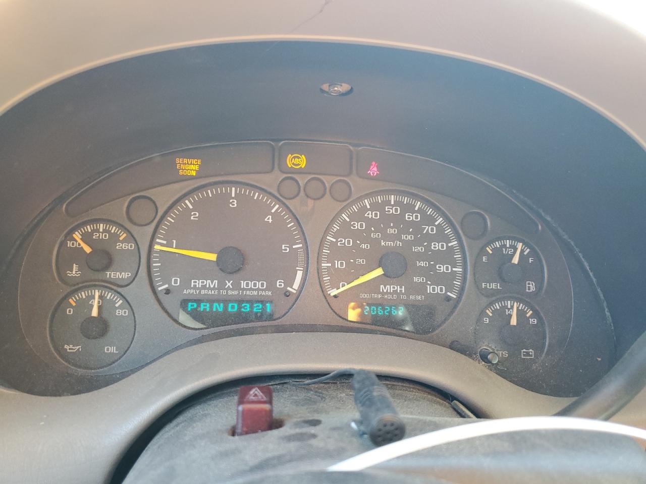 1999 Gmc Sonoma Gold vin: 1GTCS19X0X8530509