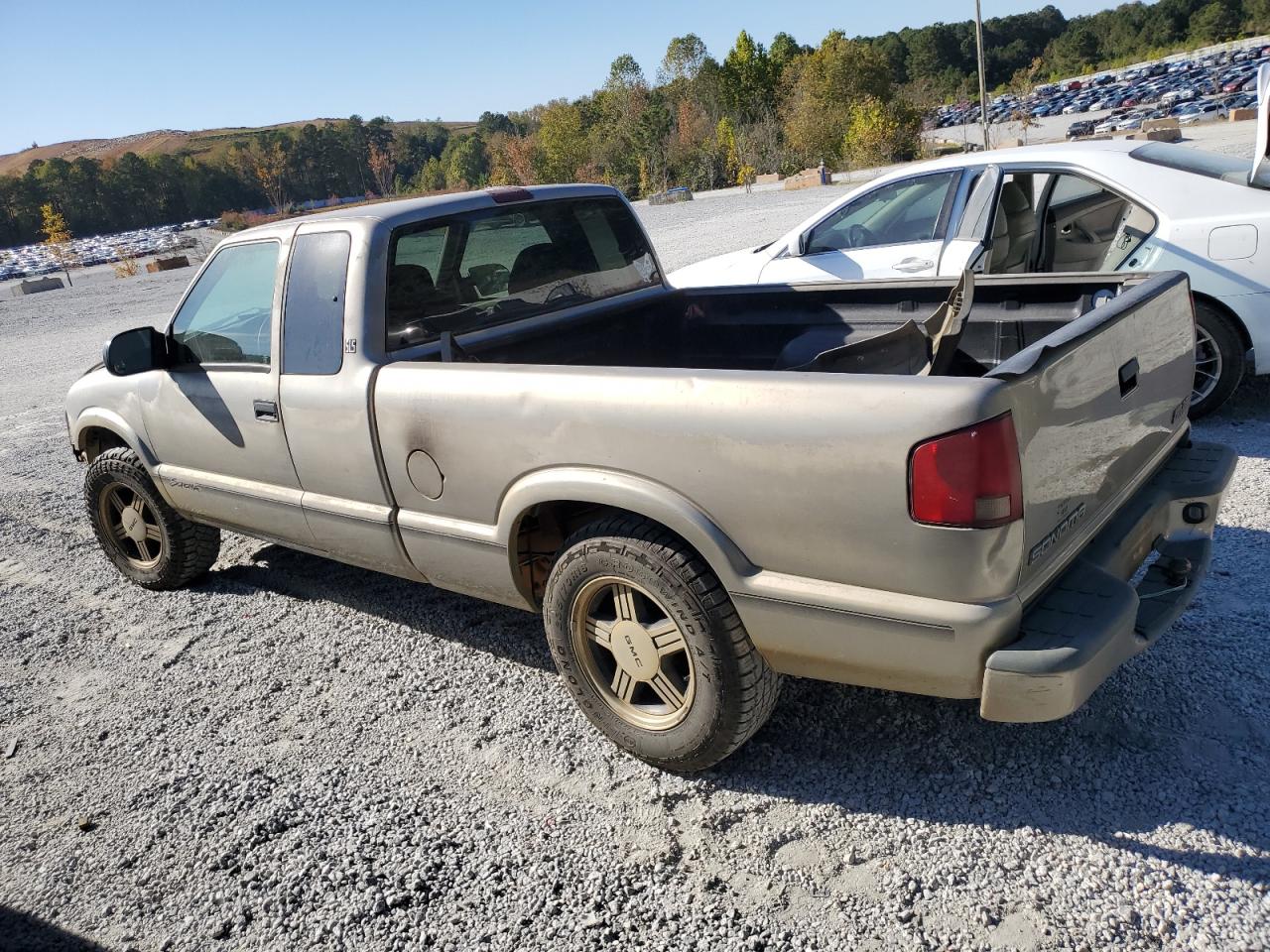 1999 Gmc Sonoma Gold vin: 1GTCS19X0X8530509