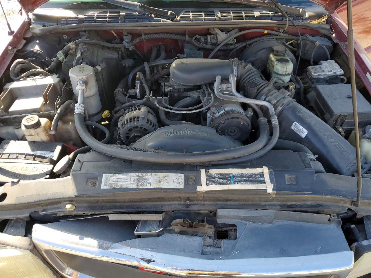 2003 Gmc Sonoma Burgundy vin: 1GTCS19X138154932
