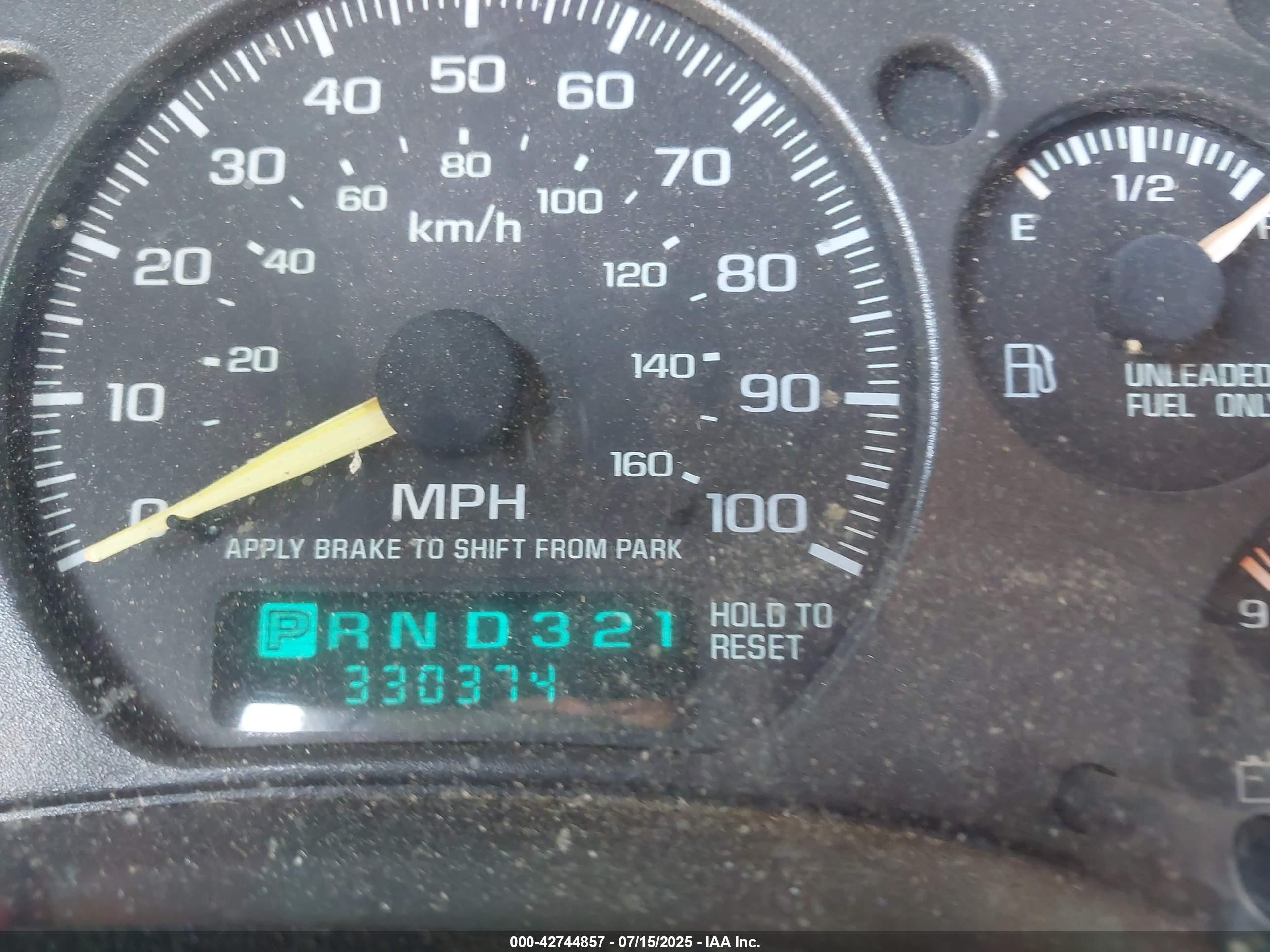 1999 Gmc Sonoma Sls Золотой vin: 1GTCS19X1X8515260