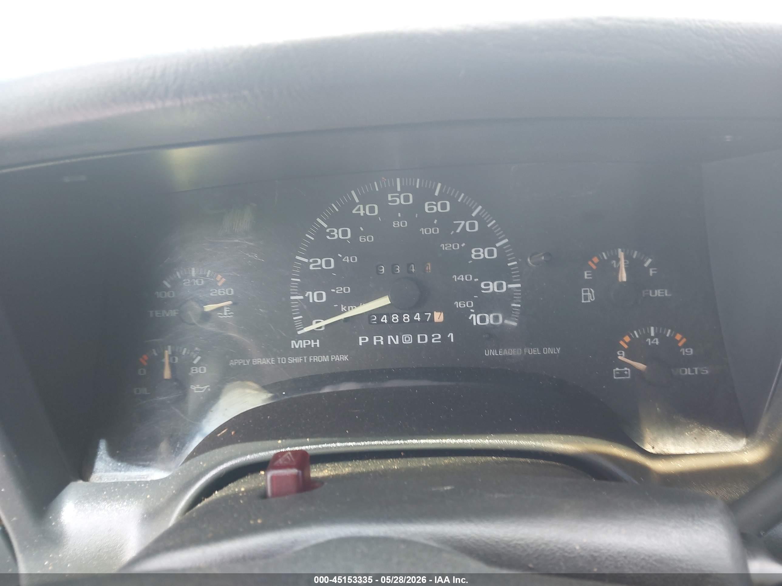 1996 Gmc Sonoma   White vin: 1GTCS19X3TK526449