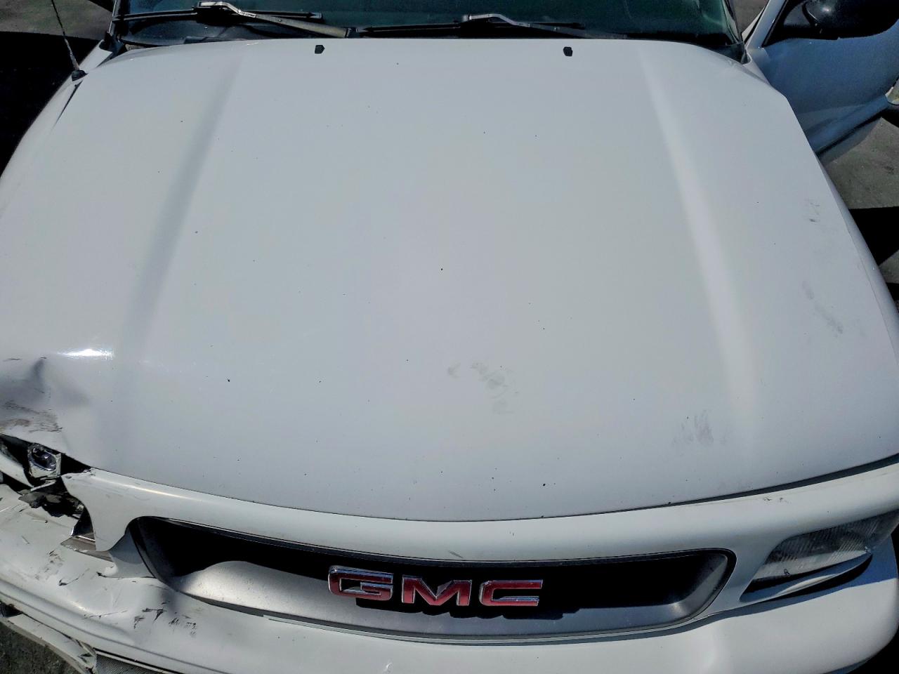 1997 Gmc Sonoma White vin: 1GTCS19X3V8516116