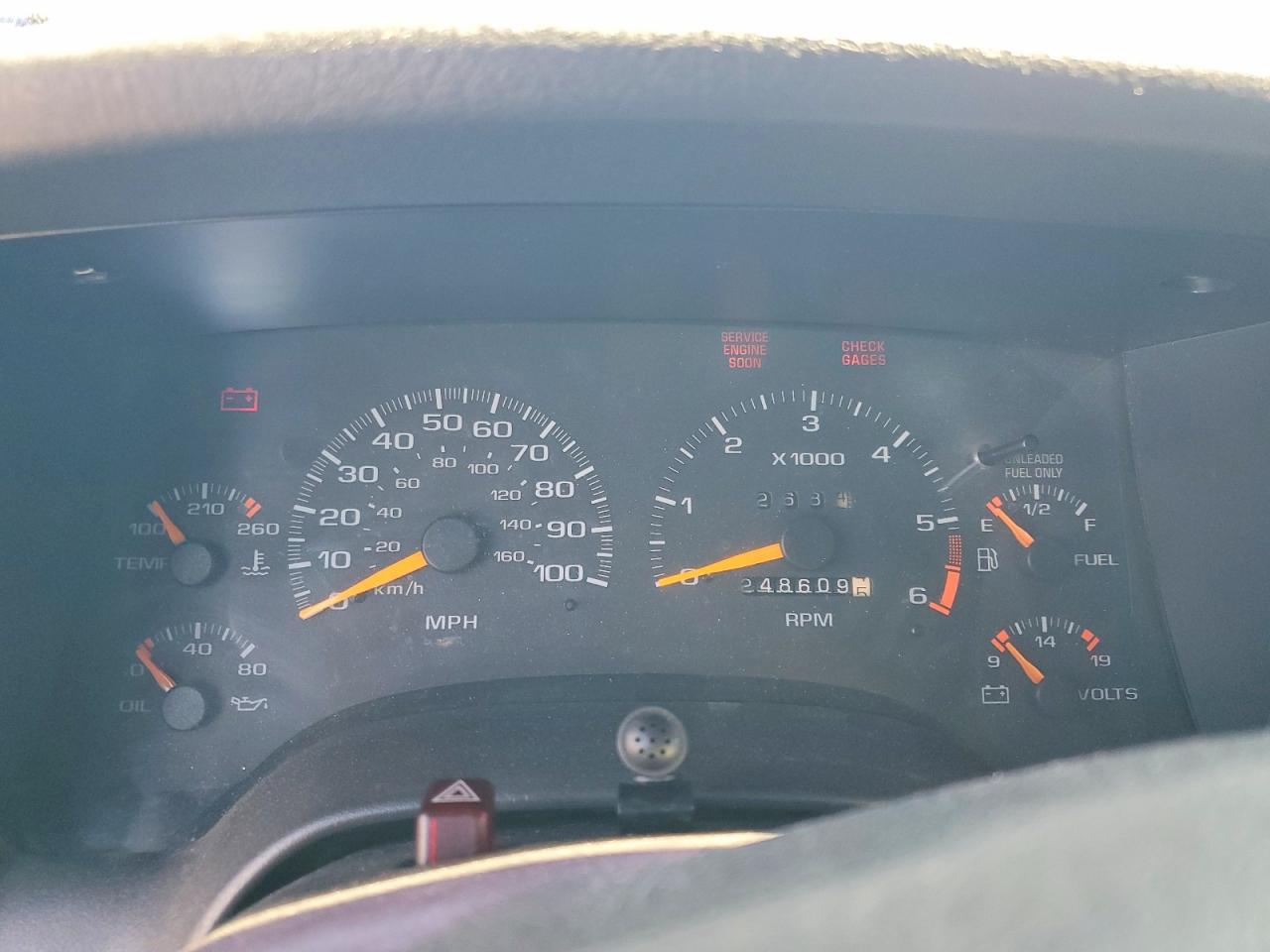 1997 Gmc Sonoma White vin: 1GTCS19X3V8516116
