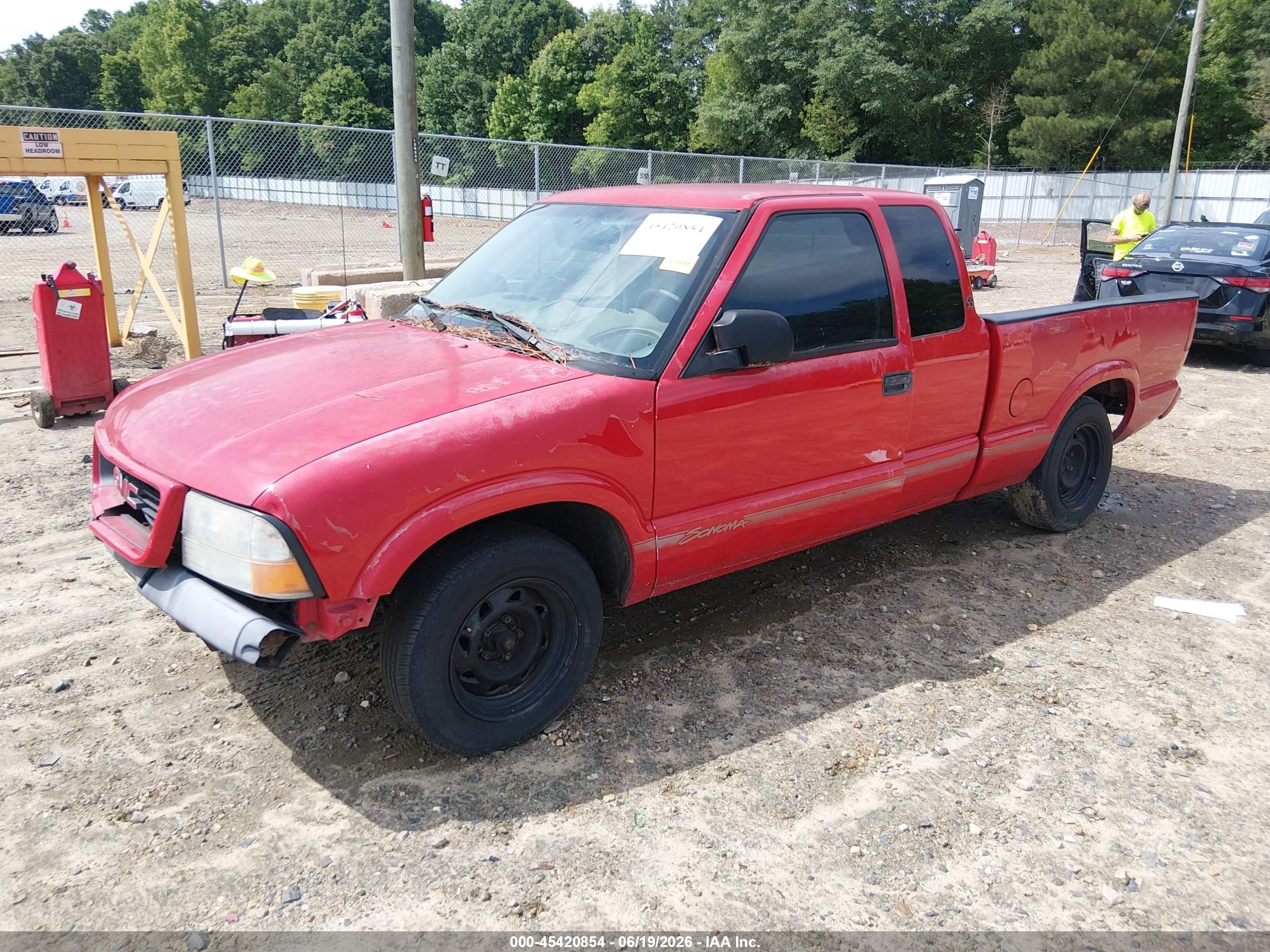1999 Gmc Sonoma Sls Красный vin: 1GTCS19X3X8516622