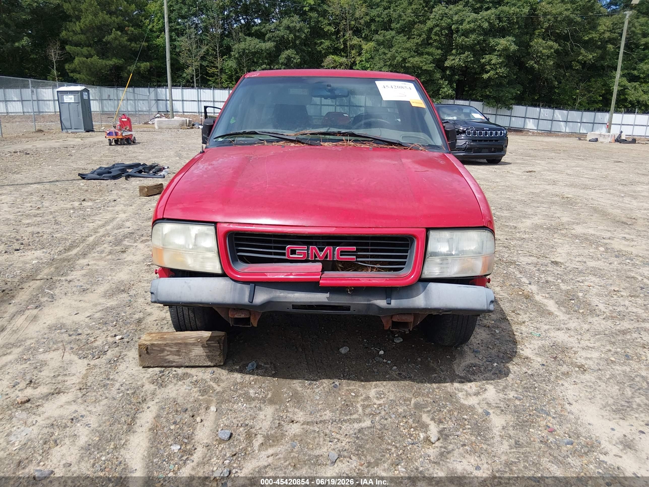 1999 Gmc Sonoma Sls Красный vin: 1GTCS19X3X8516622
