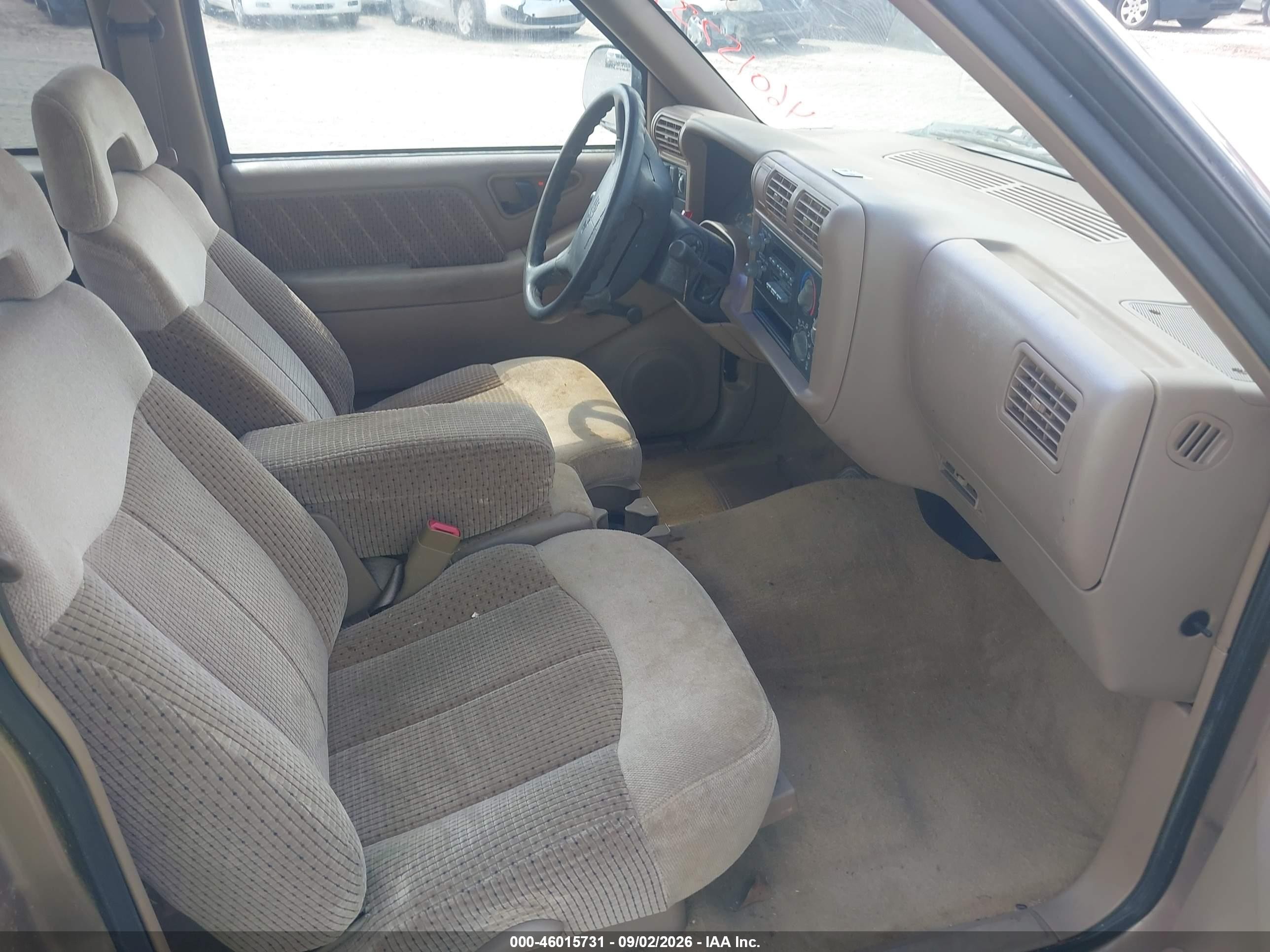 1997 Gmc Sonoma Sls Wideside Gold vin: 1GTCS19X4V8526590