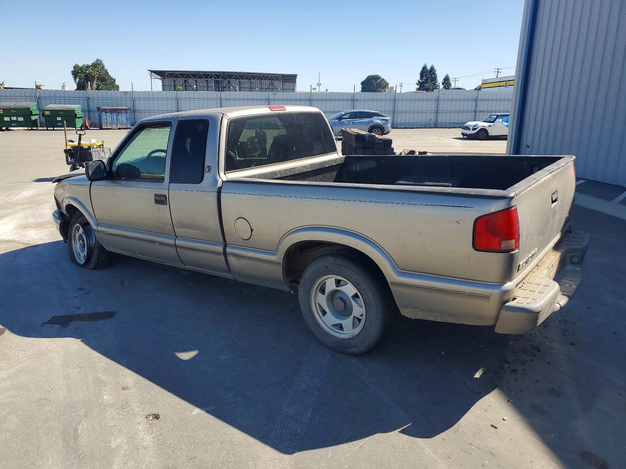 1998 Gmc Sonoma Gray vin: 1GTCS19X4W8508530