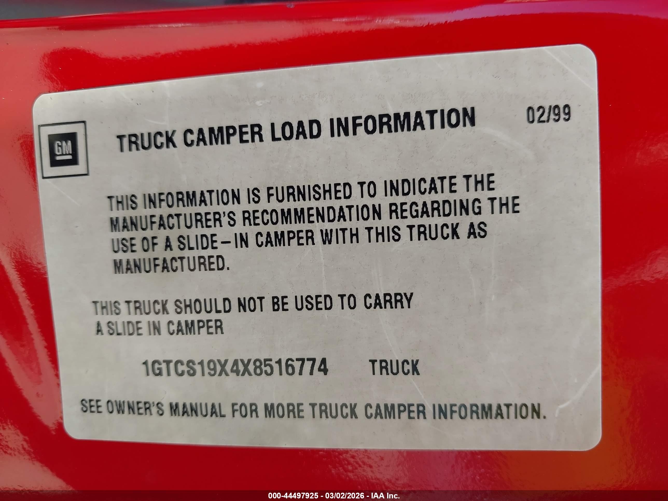 1999 Gmc Sonoma Sls Red vin: 1GTCS19X4X8516774