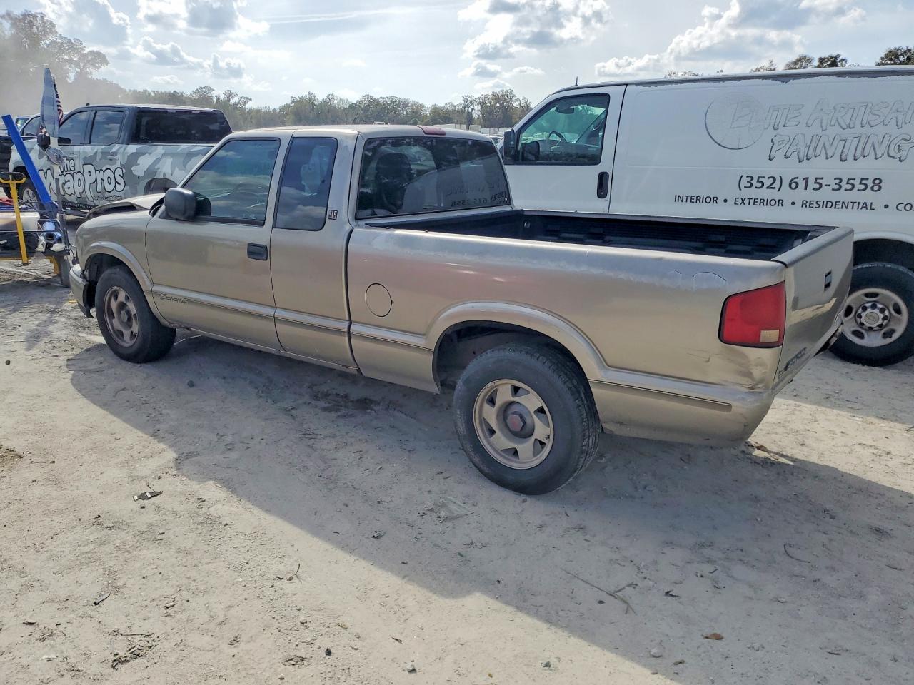 1999 Gmc Sonoma Бежевый vin: 1GTCS19X4X8519691