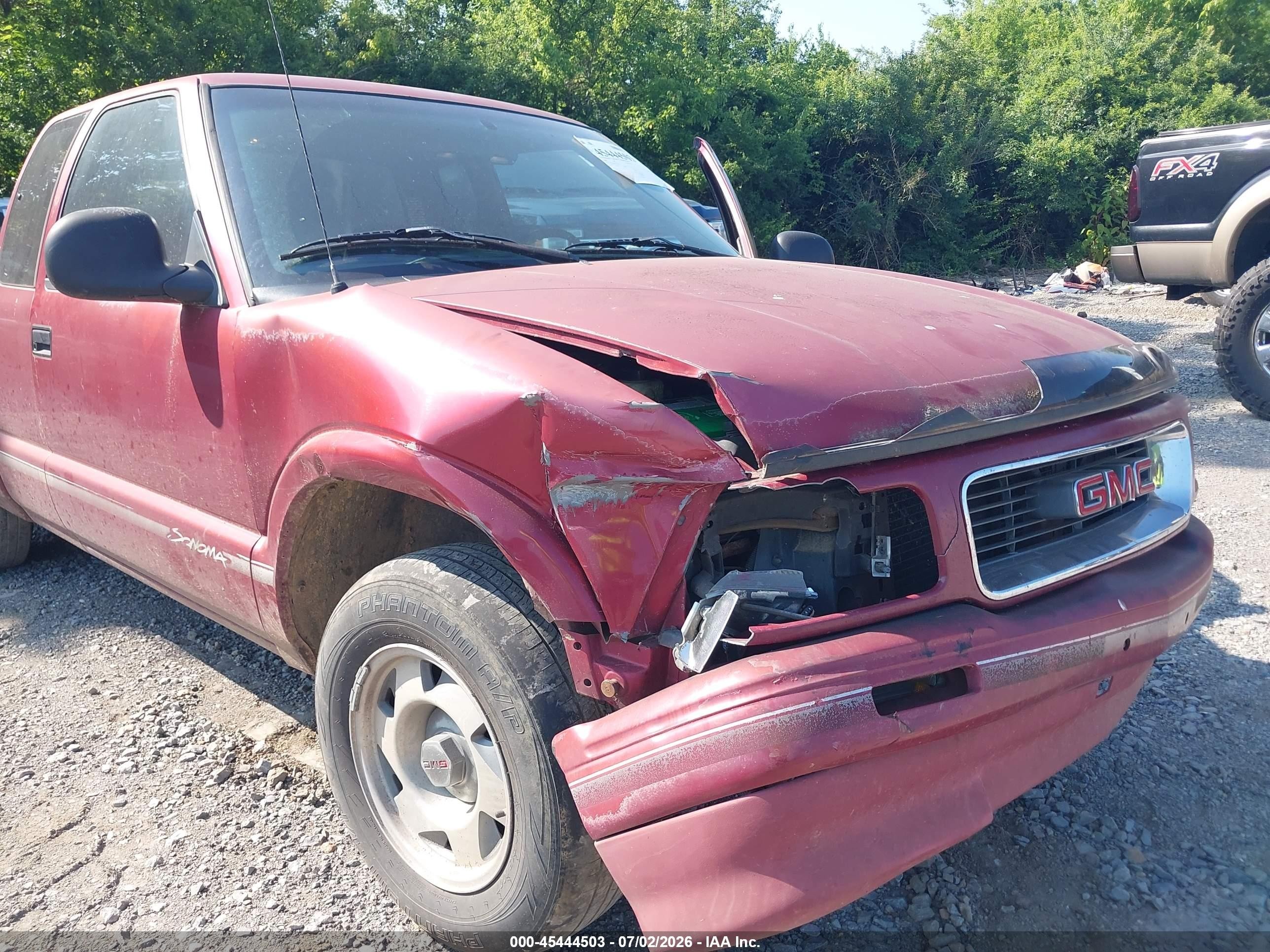 1996 Gmc Sonoma   Maroon vin: 1GTCS19X5T8514333