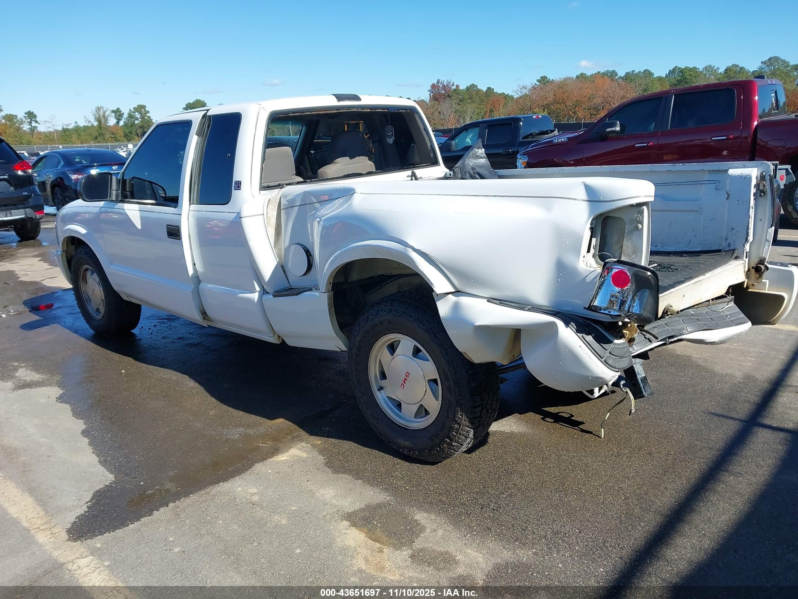 2003 Gmc Sonoma Sls Белый vin: 1GTCS19X638161424