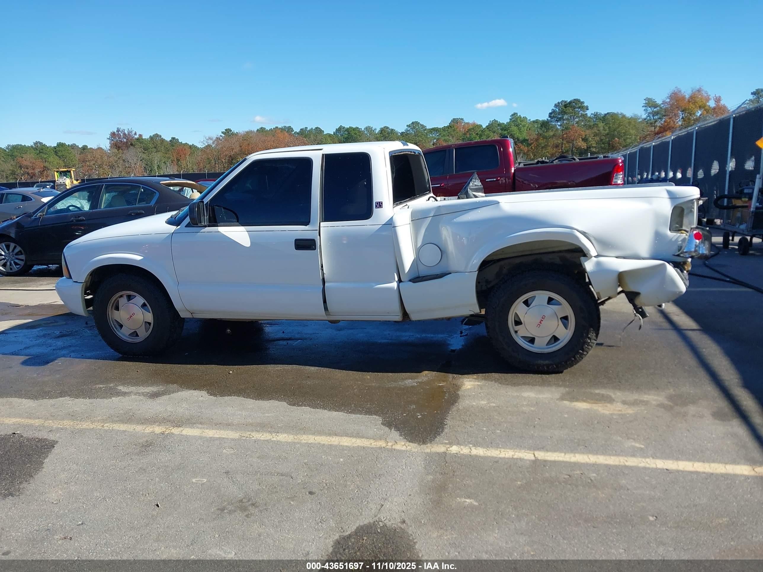 2003 Gmc Sonoma Sls Белый vin: 1GTCS19X638161424