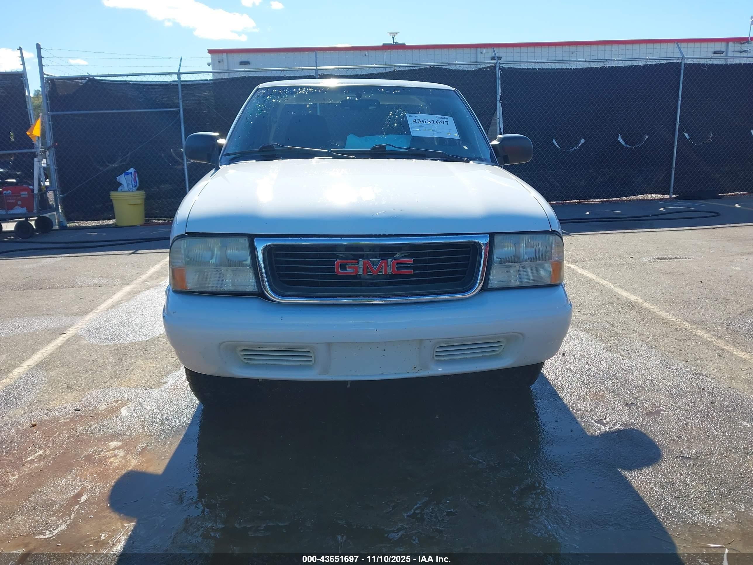 2003 Gmc Sonoma Sls Белый vin: 1GTCS19X638161424