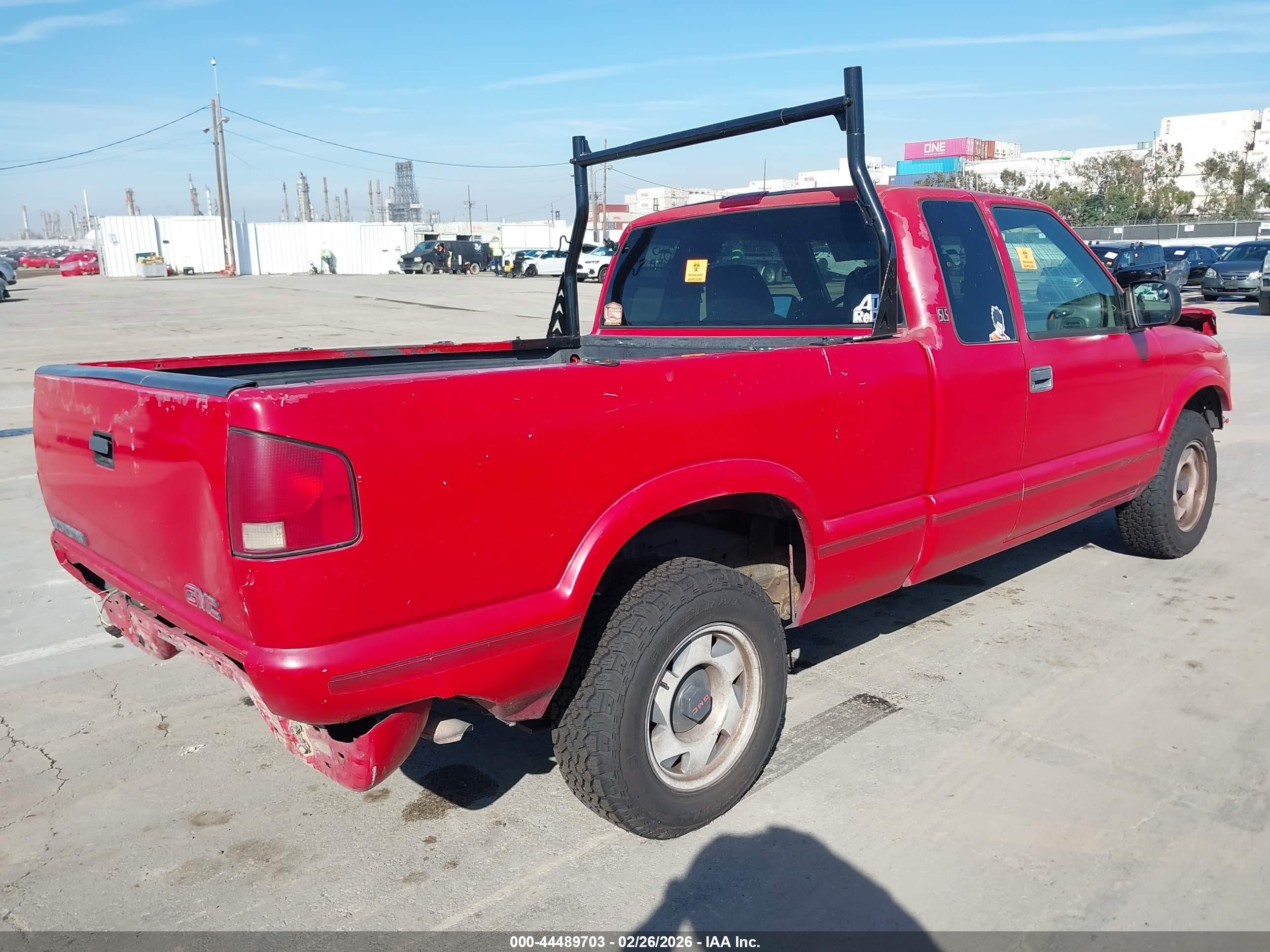 1999 Gmc Sonoma Sls Red vin: 1GTCS19X7X8530295