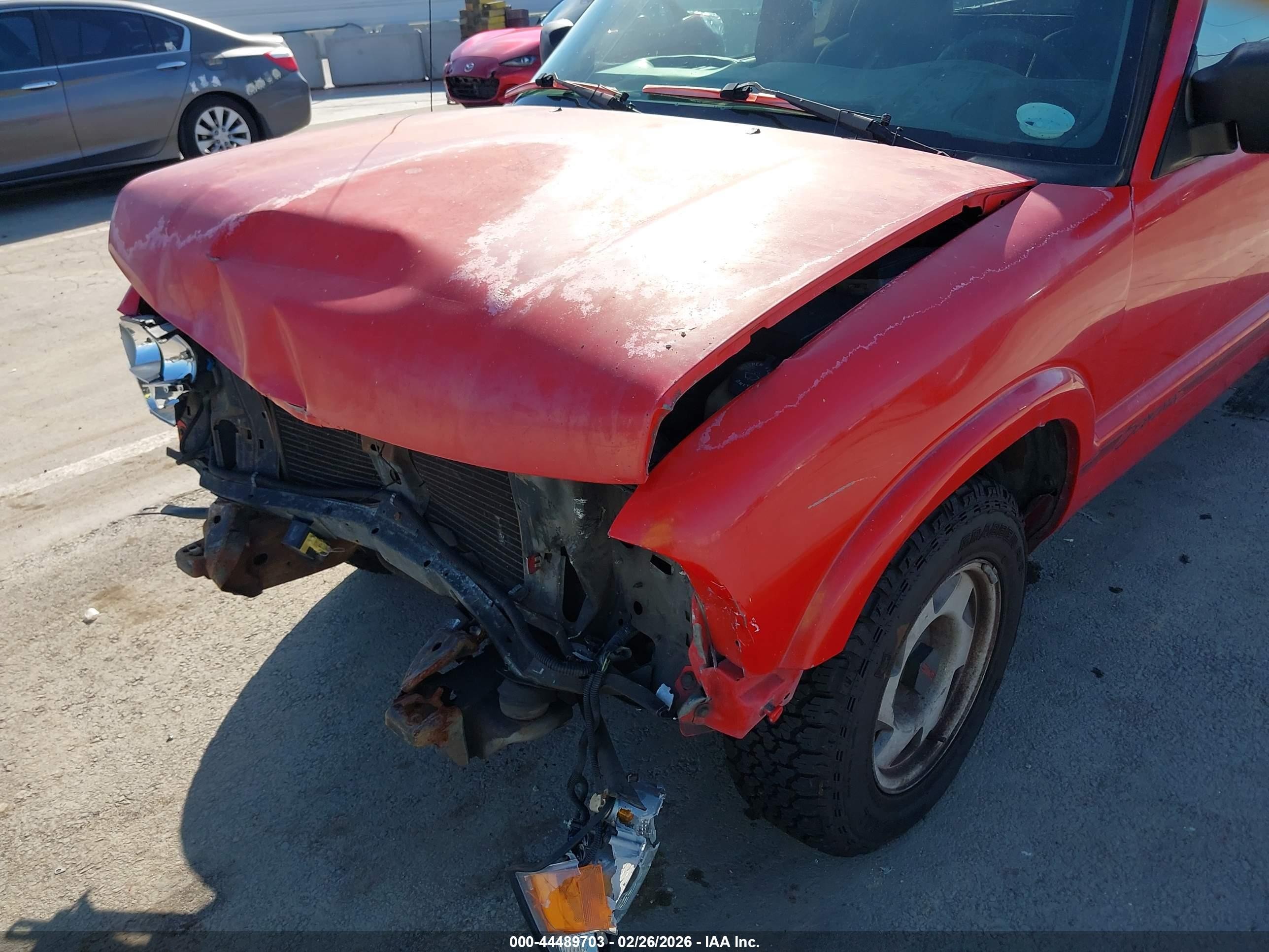 1999 Gmc Sonoma Sls Red vin: 1GTCS19X7X8530295