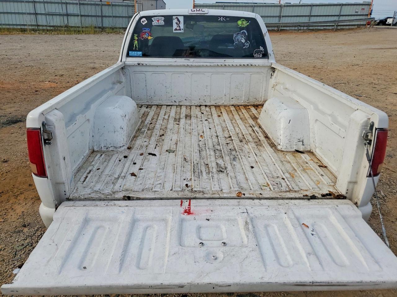 1997 Gmc Sonoma White vin: 1GTCS19X9V8527203