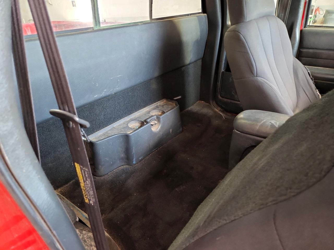 2003 Gmc Sonoma Красный vin: 1GTCS19XX38222497