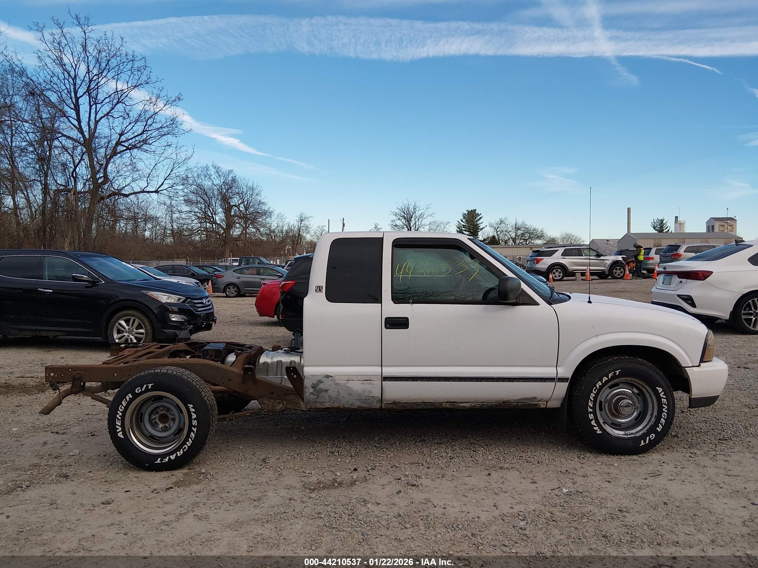 1999 Gmc Sonoma Sls Белый vin: 1GTCS19XXX8534115