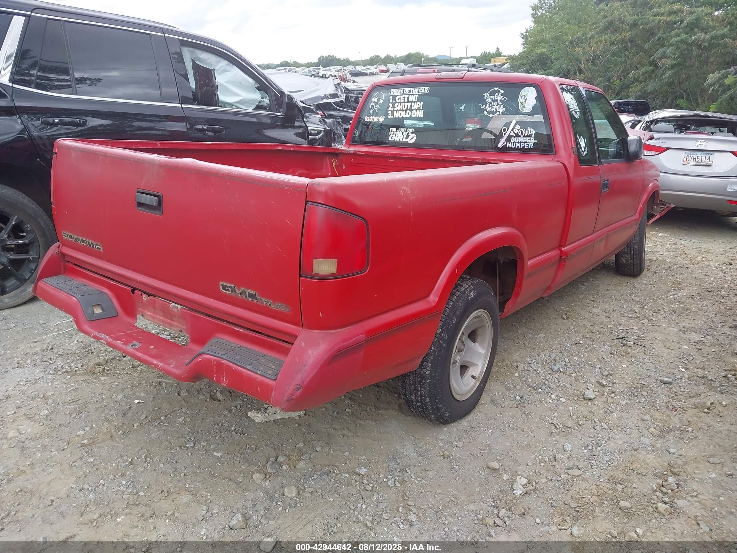 1994 Gmc Sonoma   Red vin: 1GTCS19Z1RK504170